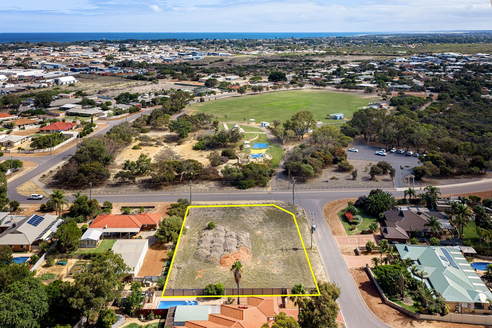 6 Cedar Crescent, Strathalbyn WA 6530, Strathalbyn - Thumbnail 4