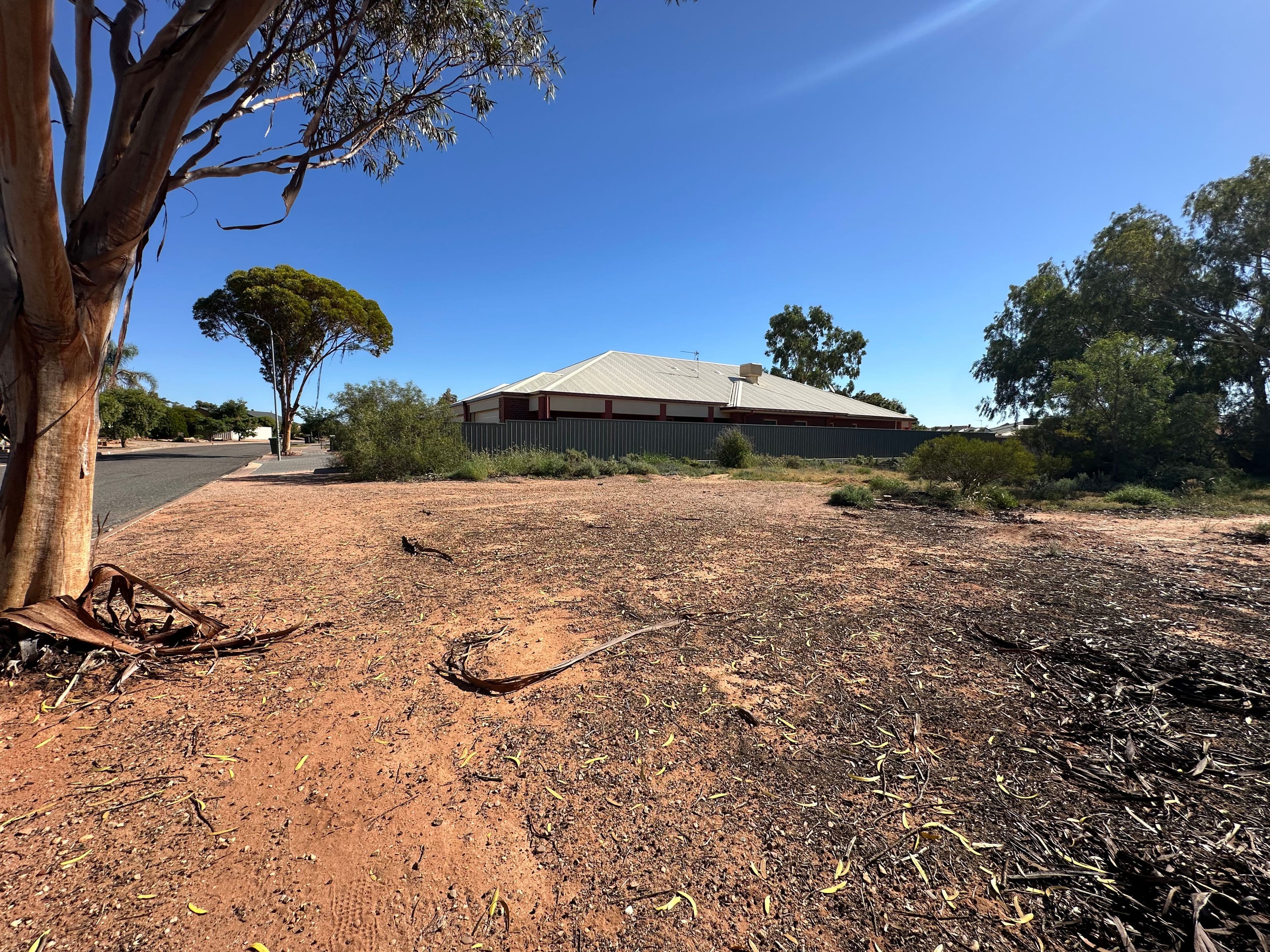 11 Simmons Crescent, Port Augusta West SA 5700, Port Augusta West - Thumbnail 3