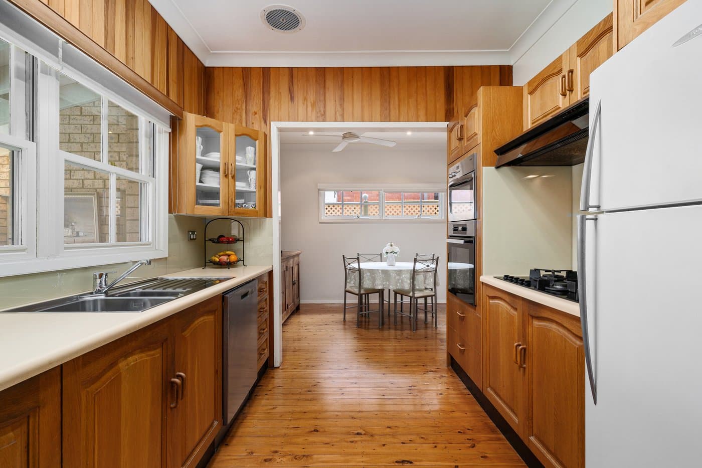 12 Garbala Road, Gymea - Thumbnail 4