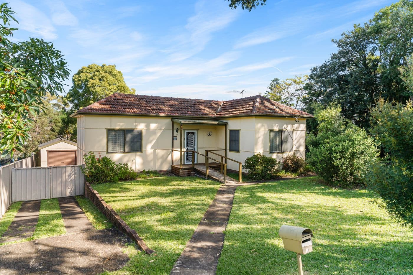 14 Curtis Avenue, Taren Point - Image 1