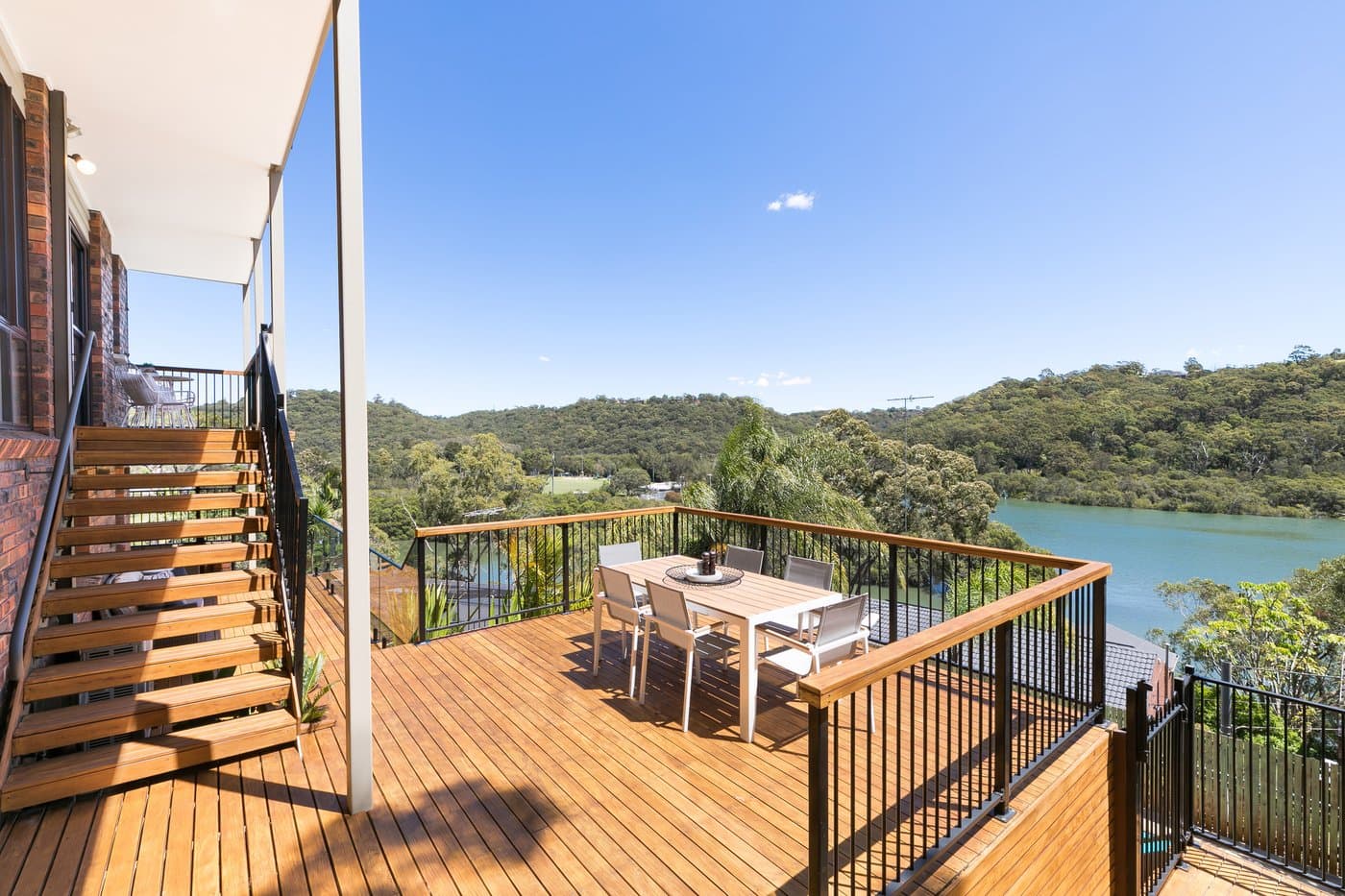131 Lower Washington Drive, Bonnet Bay - Thumbnail 2