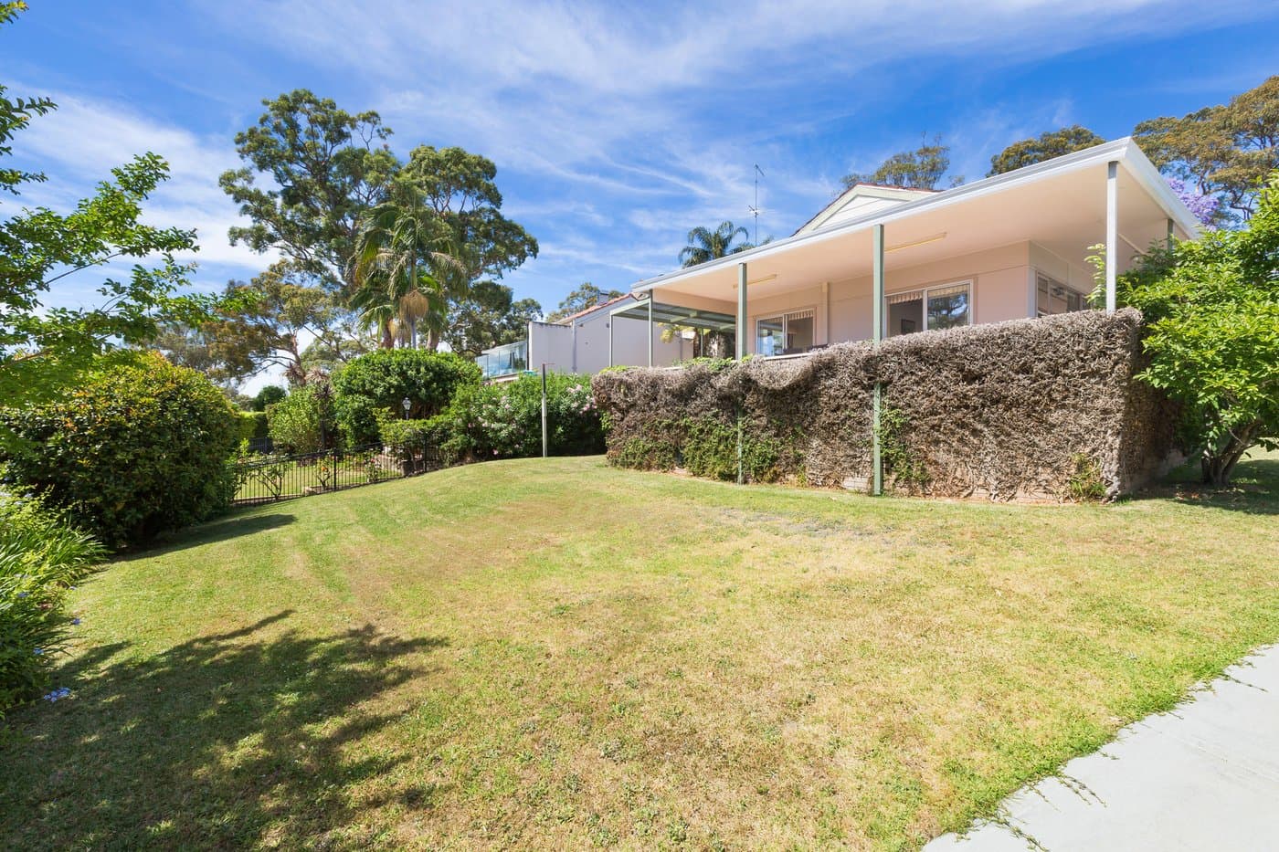 77 Georges River Crescent, Oyster Bay - Thumbnail 3