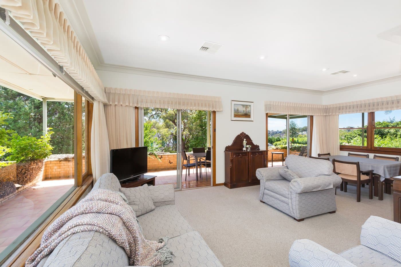 77 Georges River Crescent, Oyster Bay - Thumbnail 4