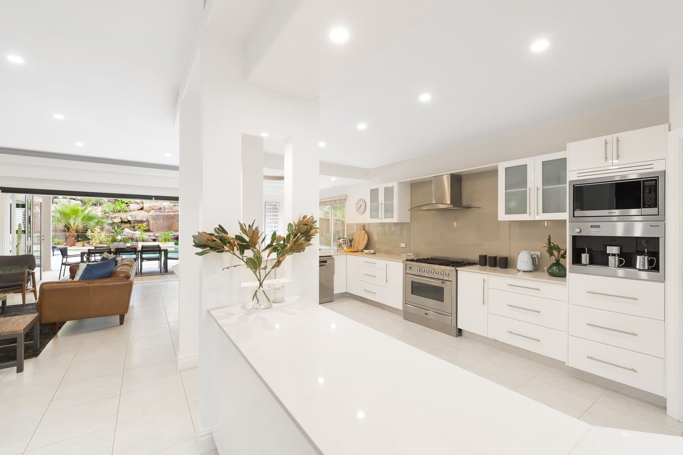 320 Burraneer Bay Road, Caringbah South - Thumbnail 5