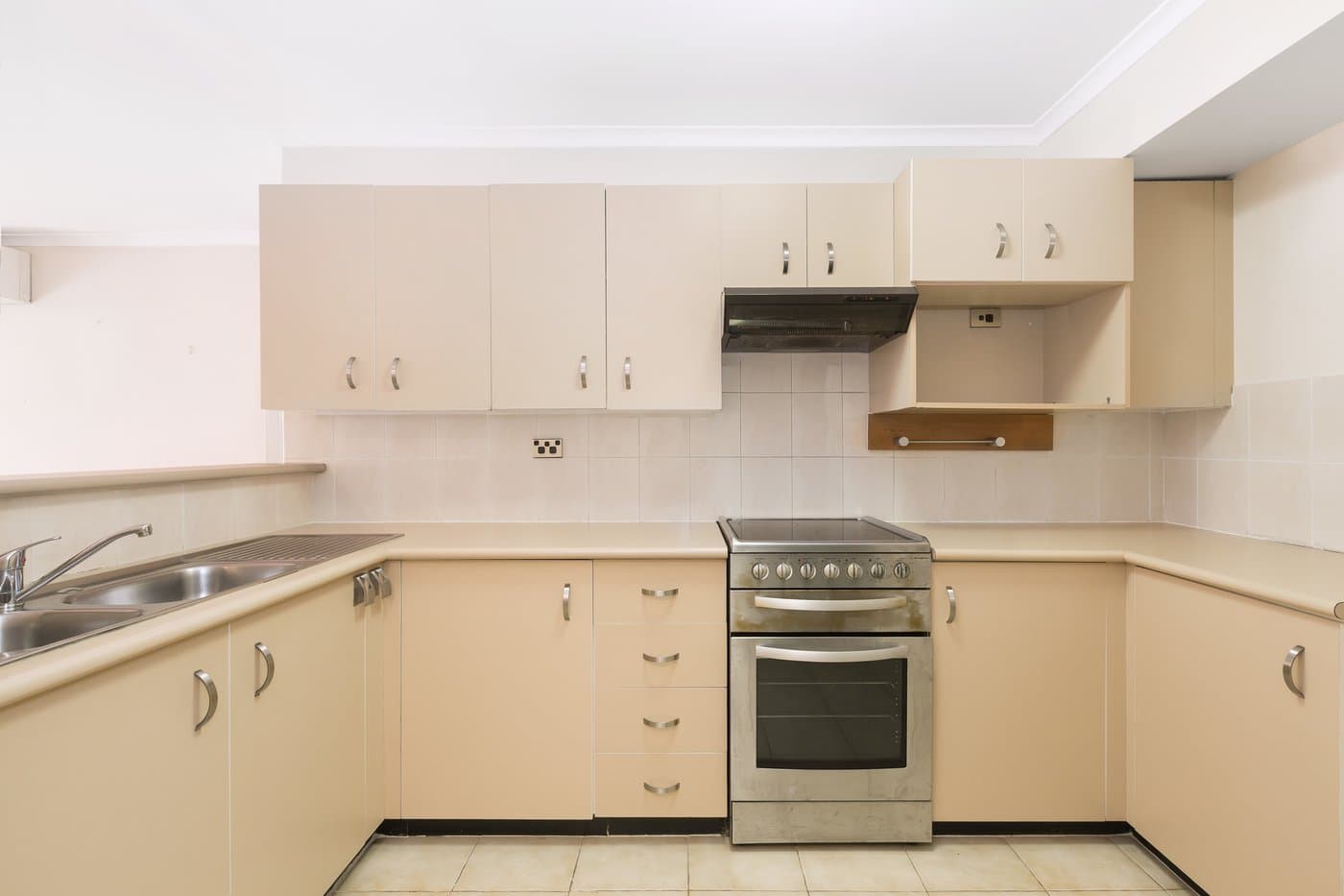 61/1 Ramu Close, Sylvania Waters - Thumbnail 4