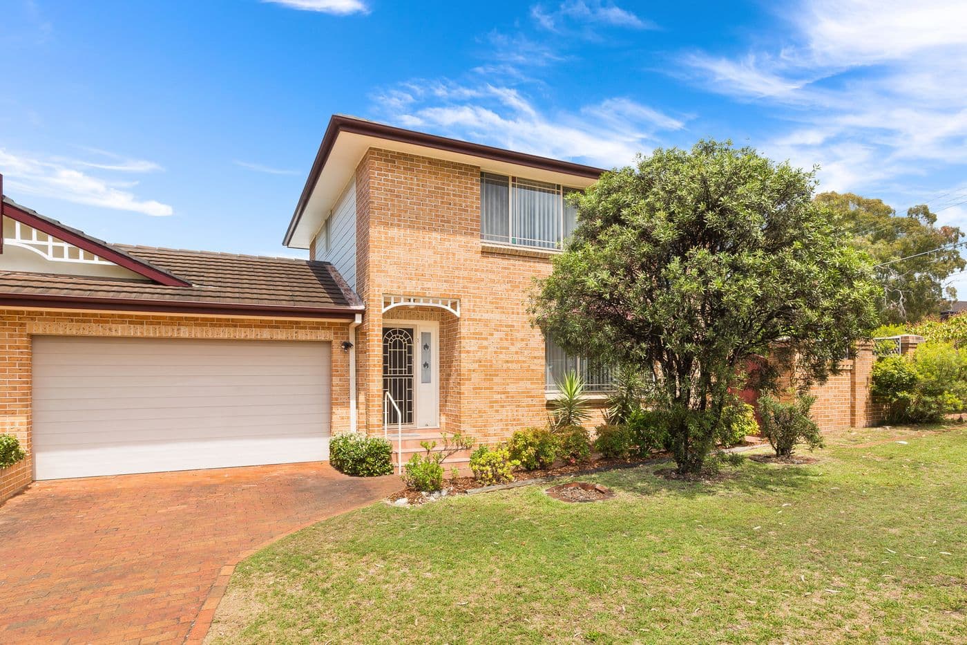 1/330 Willarong Road, Caringbah South - Image 1