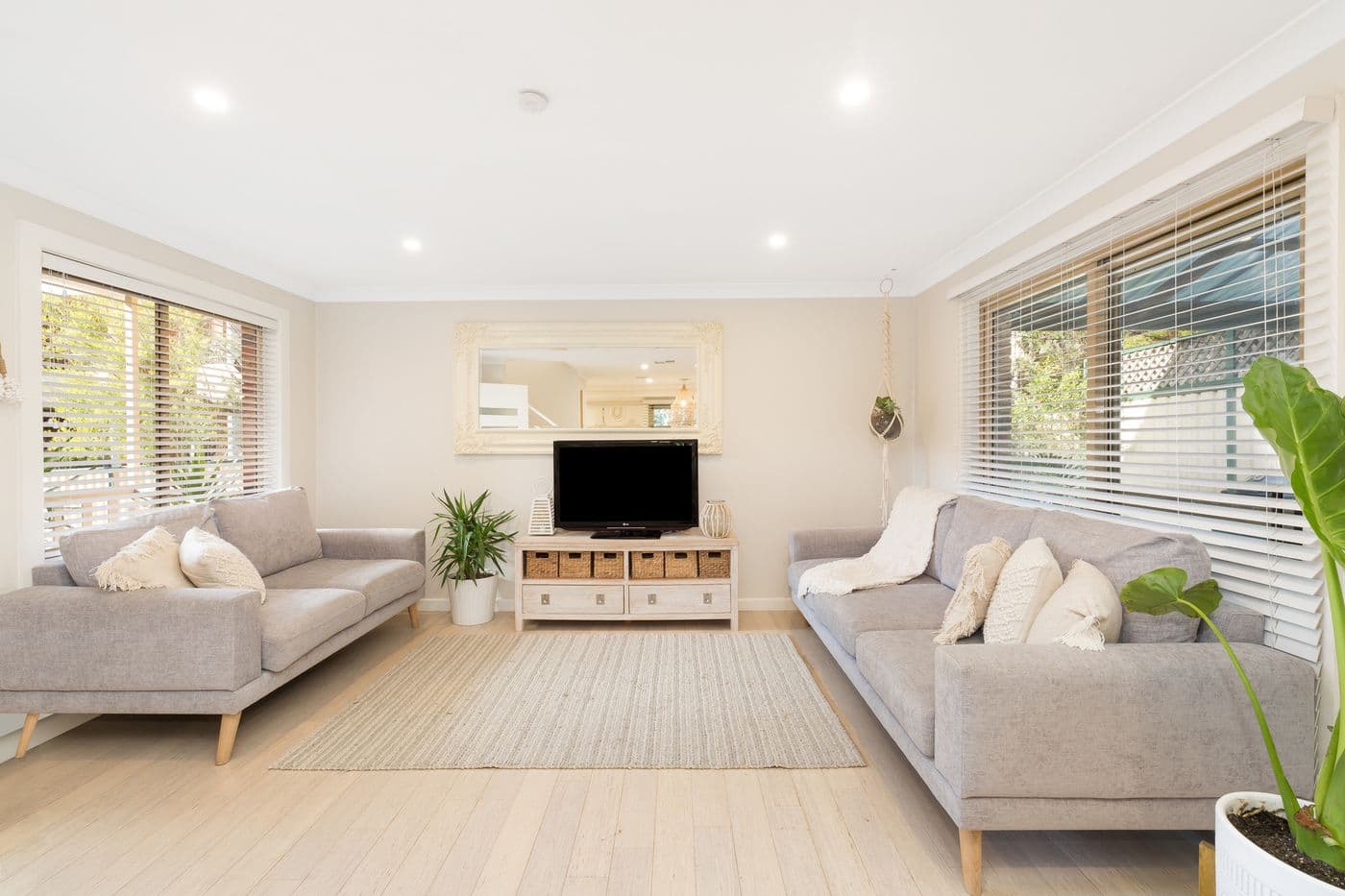 2/292 Kingsway, Caringbah - Image 1