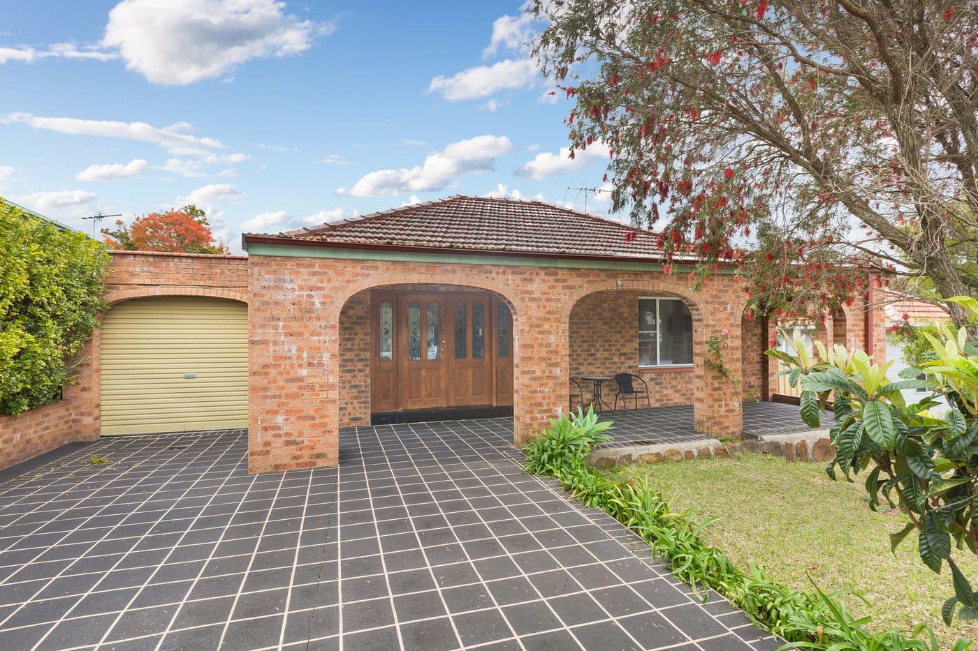 55 Banksia Avenue, Engadine - Image 1