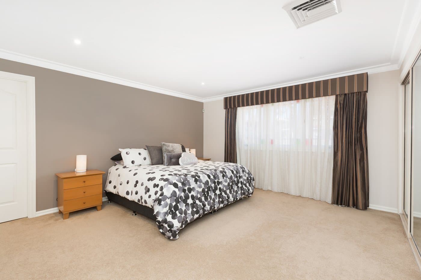7 Binney Street, Caringbah South - Thumbnail 5