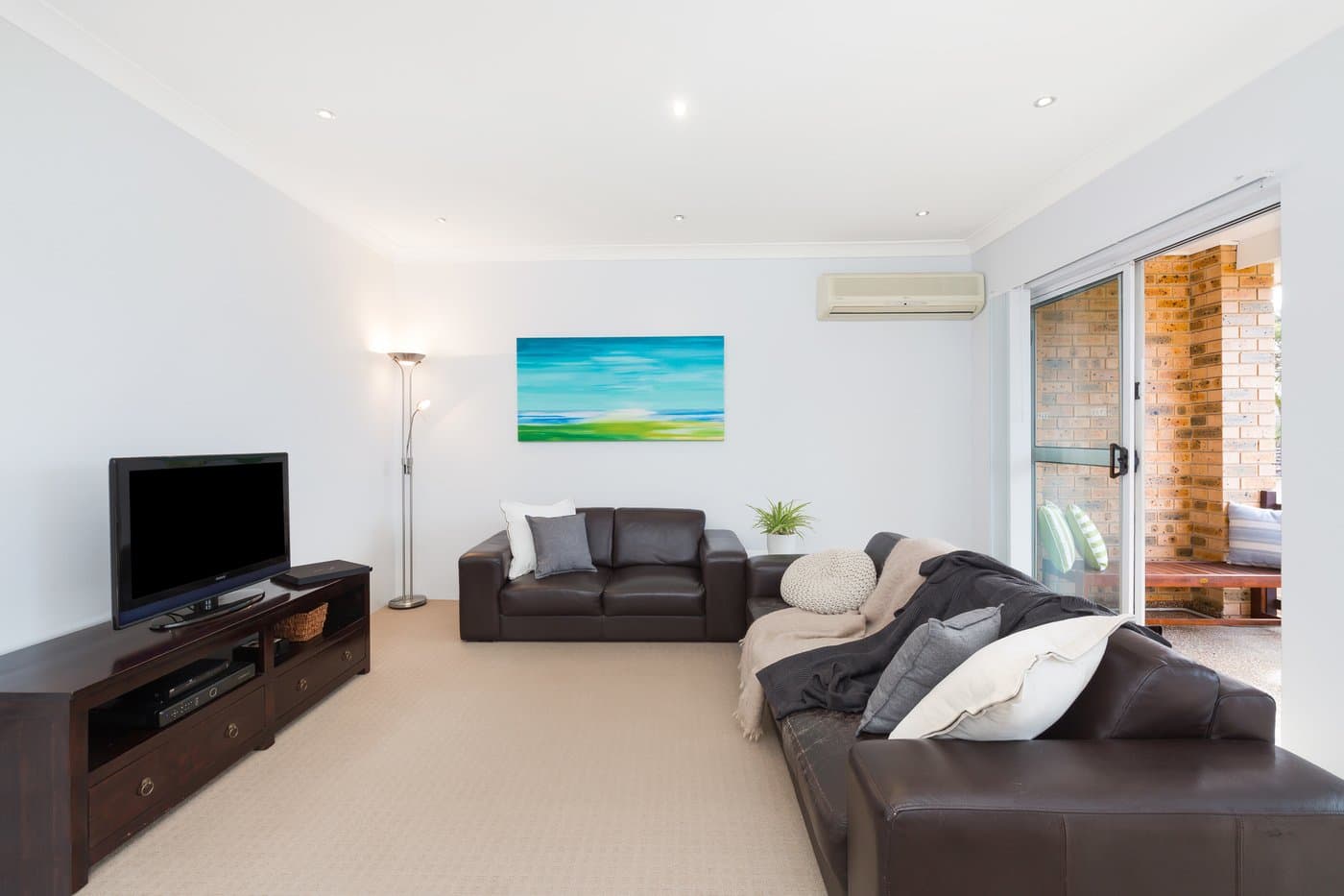 9/87-93 Yathong Road, Caringbah - Thumbnail 3