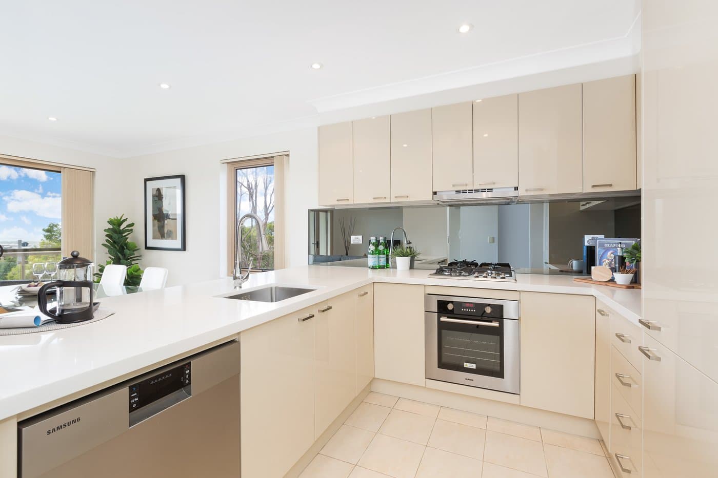 11/14-18 Mansfield Avenue, Caringbah - Thumbnail 5