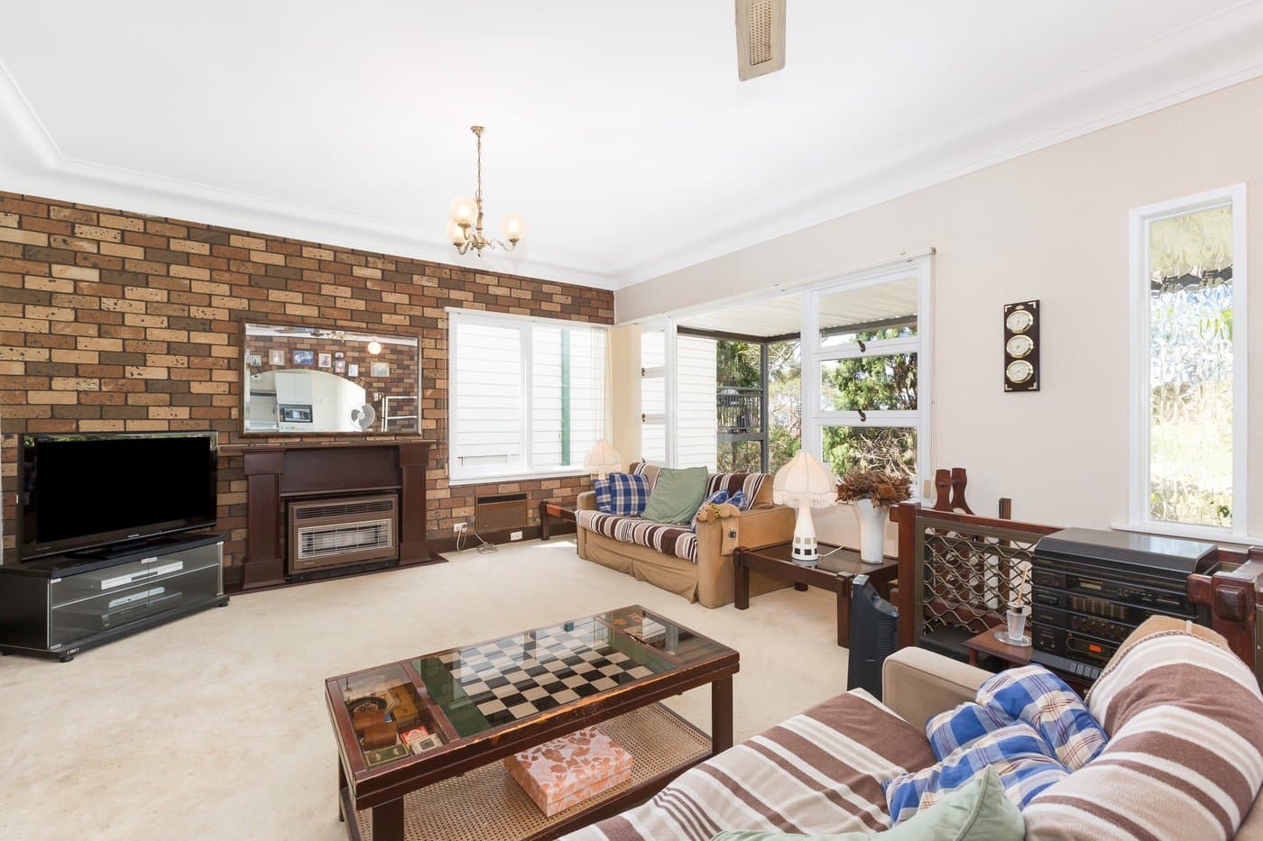 65 Carvers Road, Jannali - Thumbnail 2