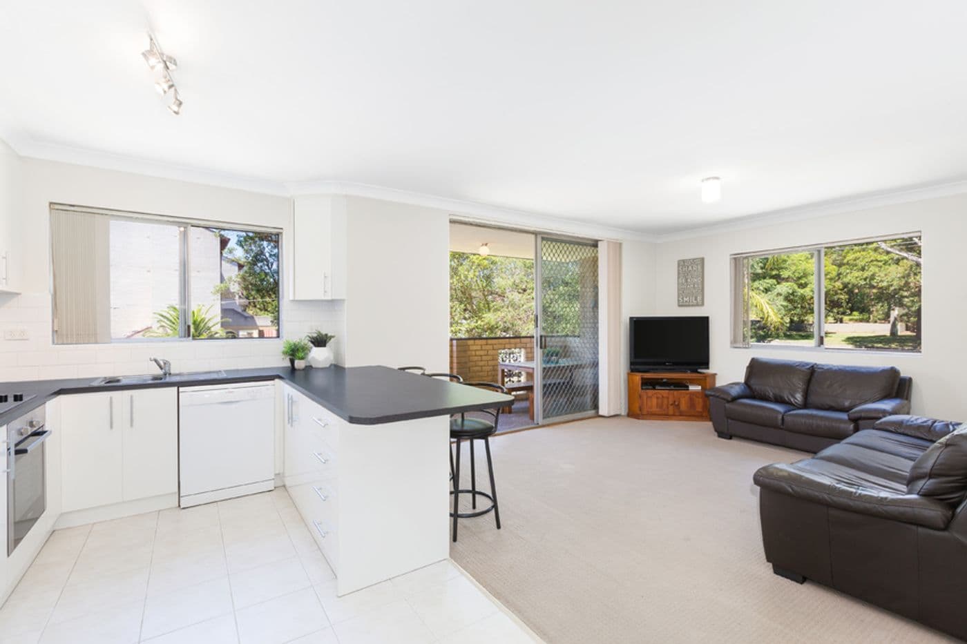 21/63-69 President Avenue, Caringbah - Image 1
