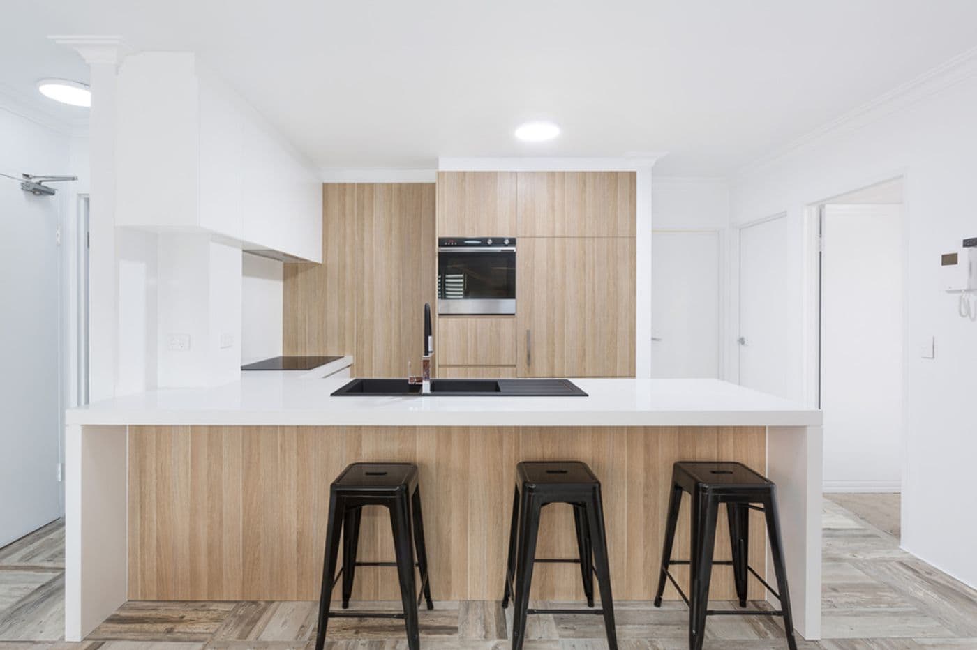 6/7-11 Searl Road, Cronulla - Image 1