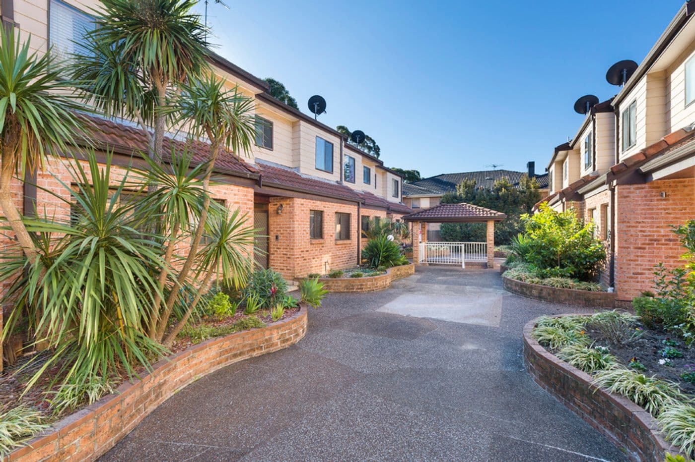 5/76-78 Talara Road, Gymea - Image 1