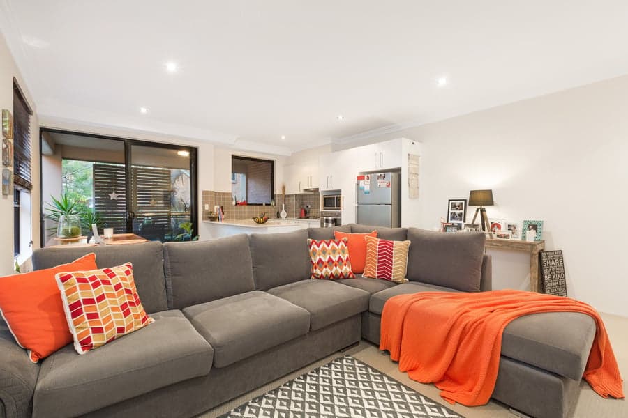 10/37-41 Premier Street, Gymea - Thumbnail 2