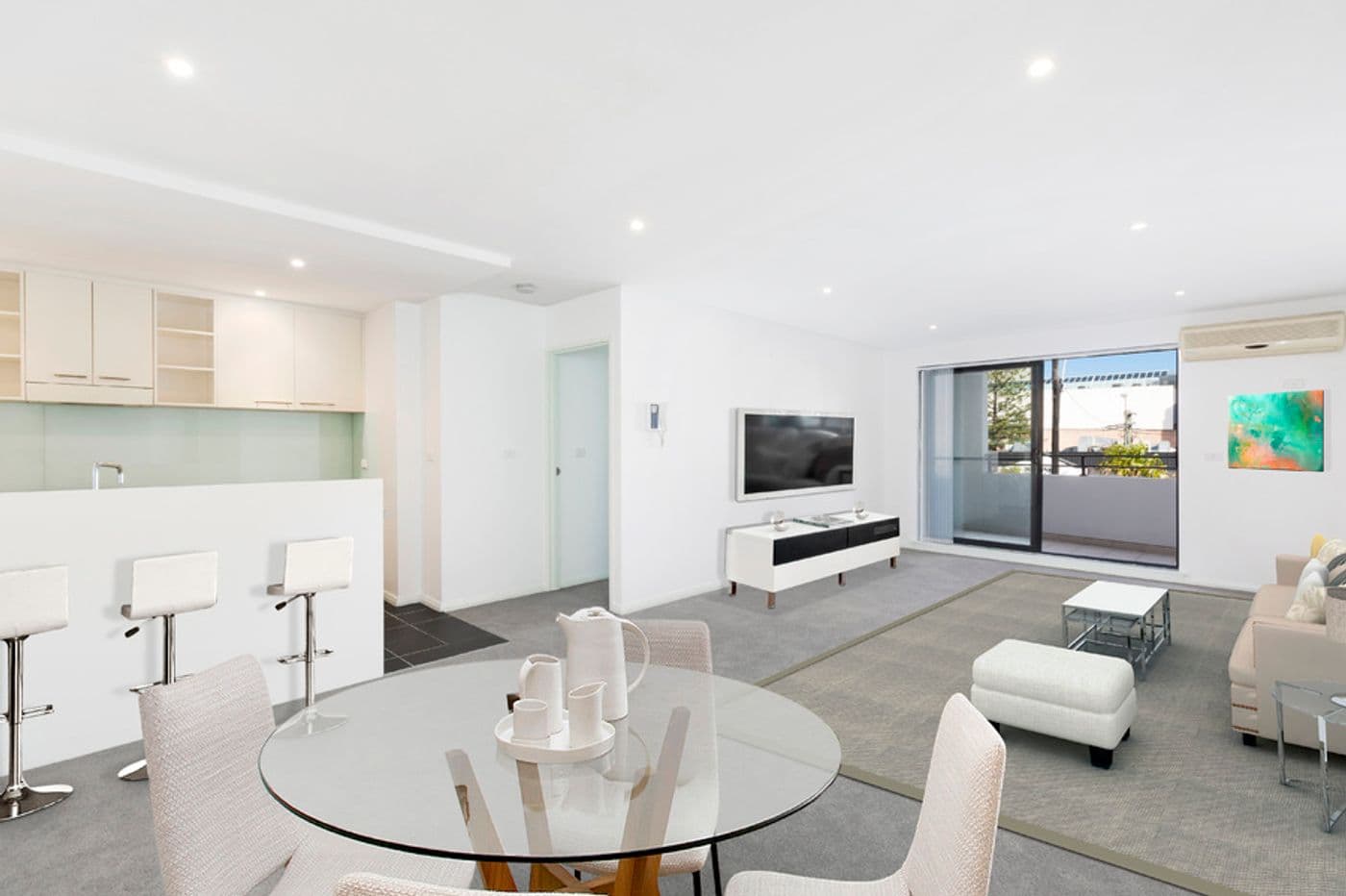 301/581-587 Kingsway, Miranda - Image 1