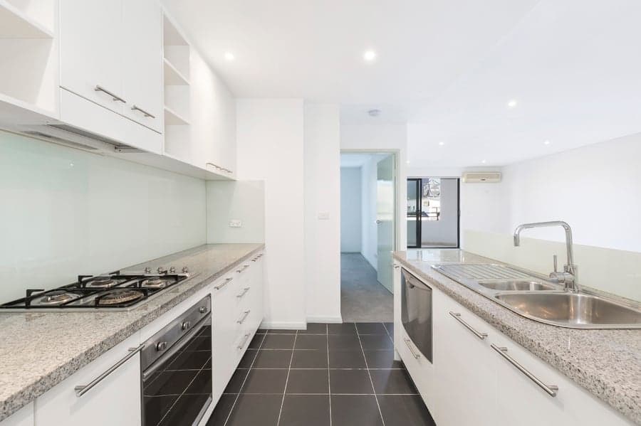 301/581-587 Kingsway, Miranda - Thumbnail 3