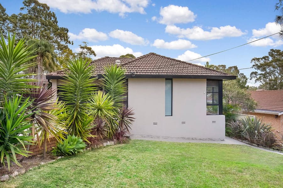 9 Dernancourt Avenue, Engadine - Thumbnail 3