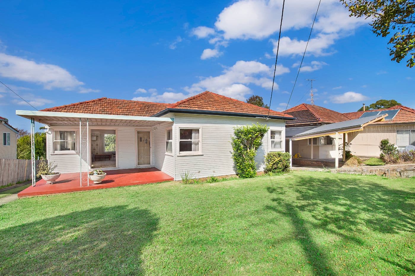 16 Rossford Avenue, Jannali - Image 1