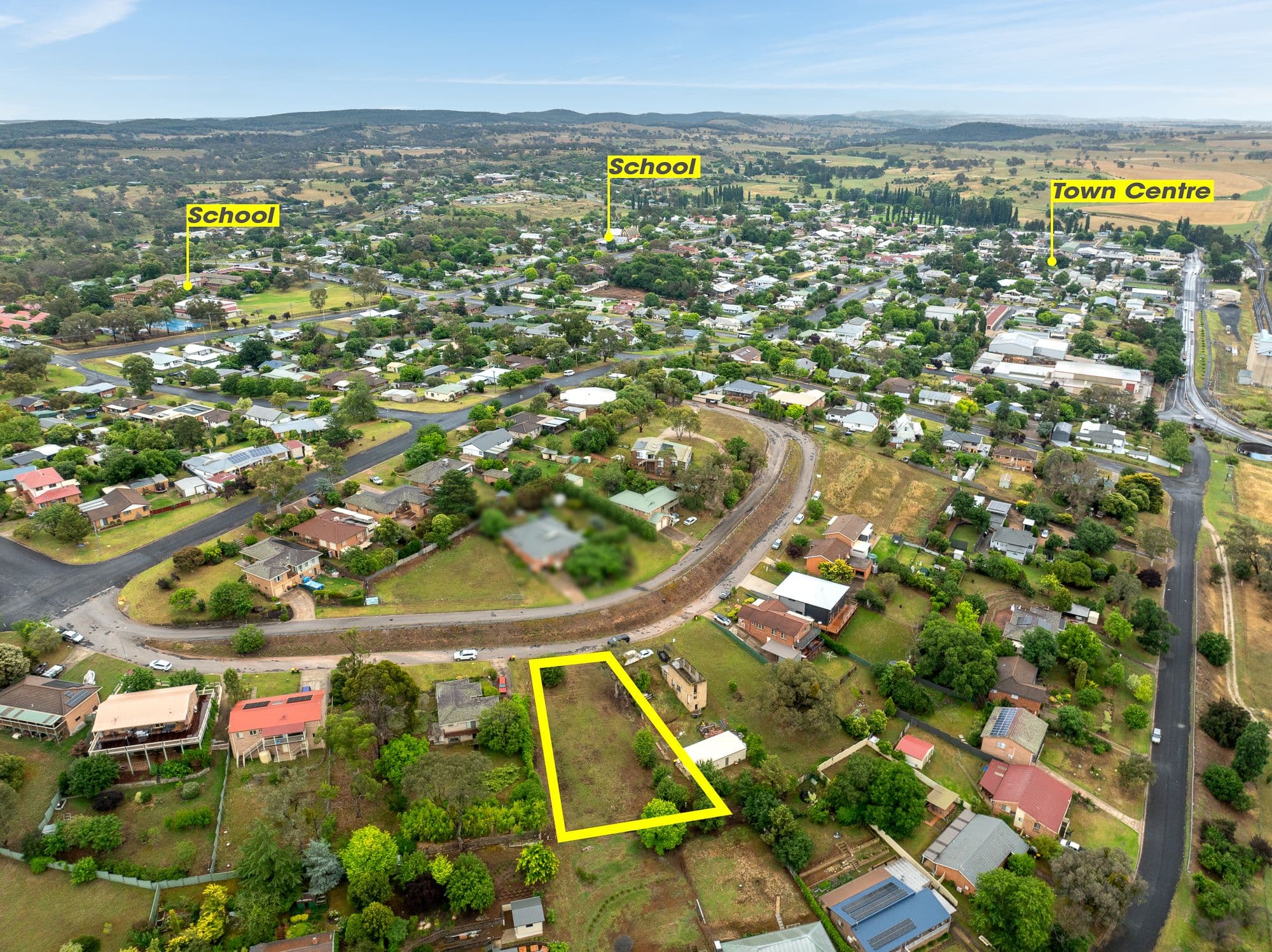 16 McArdle Street, Molong NSW 2866, Molong - Image 1