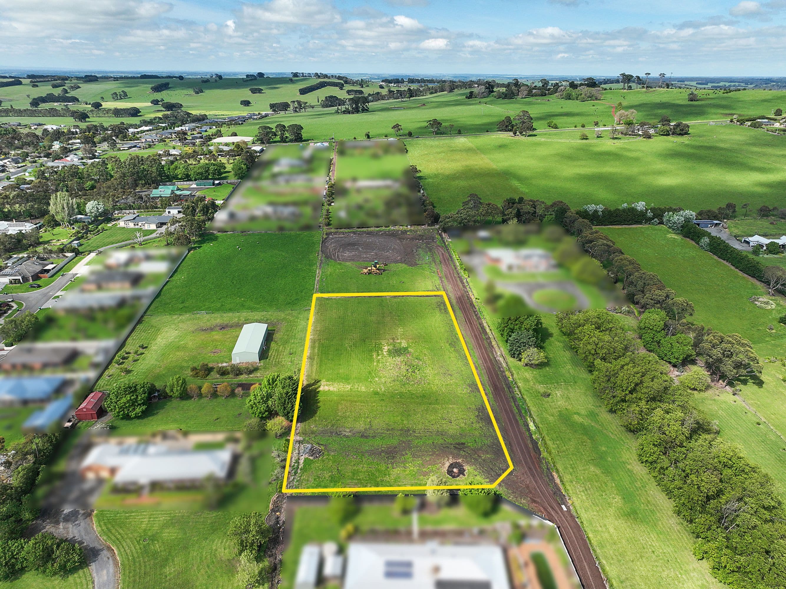 17A Park Avenue, Camperdown VIC 3260, Camperdown - Thumbnail 2