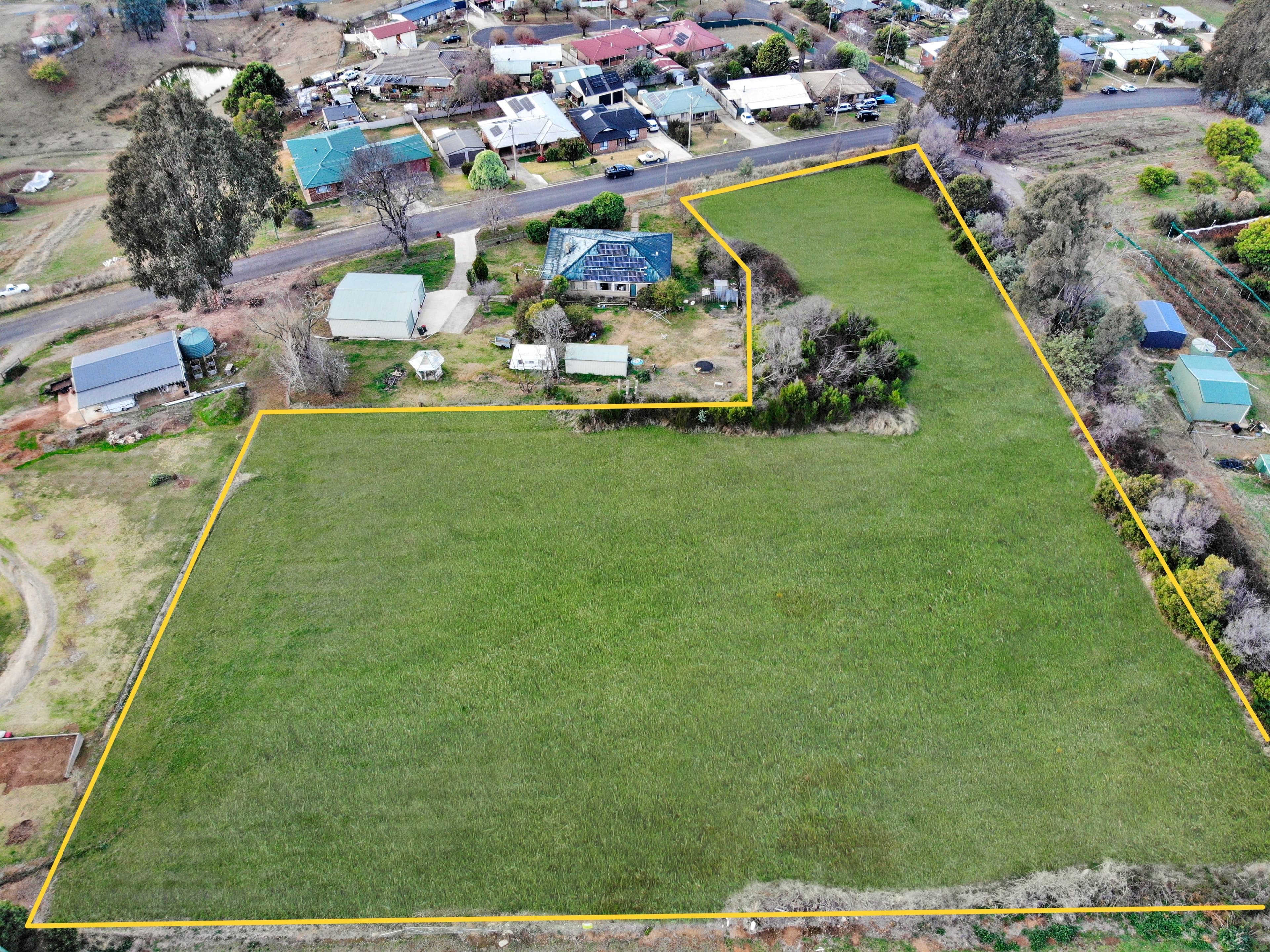 Mayday Road, Batlow NSW 2730, Batlow - Thumbnail 2