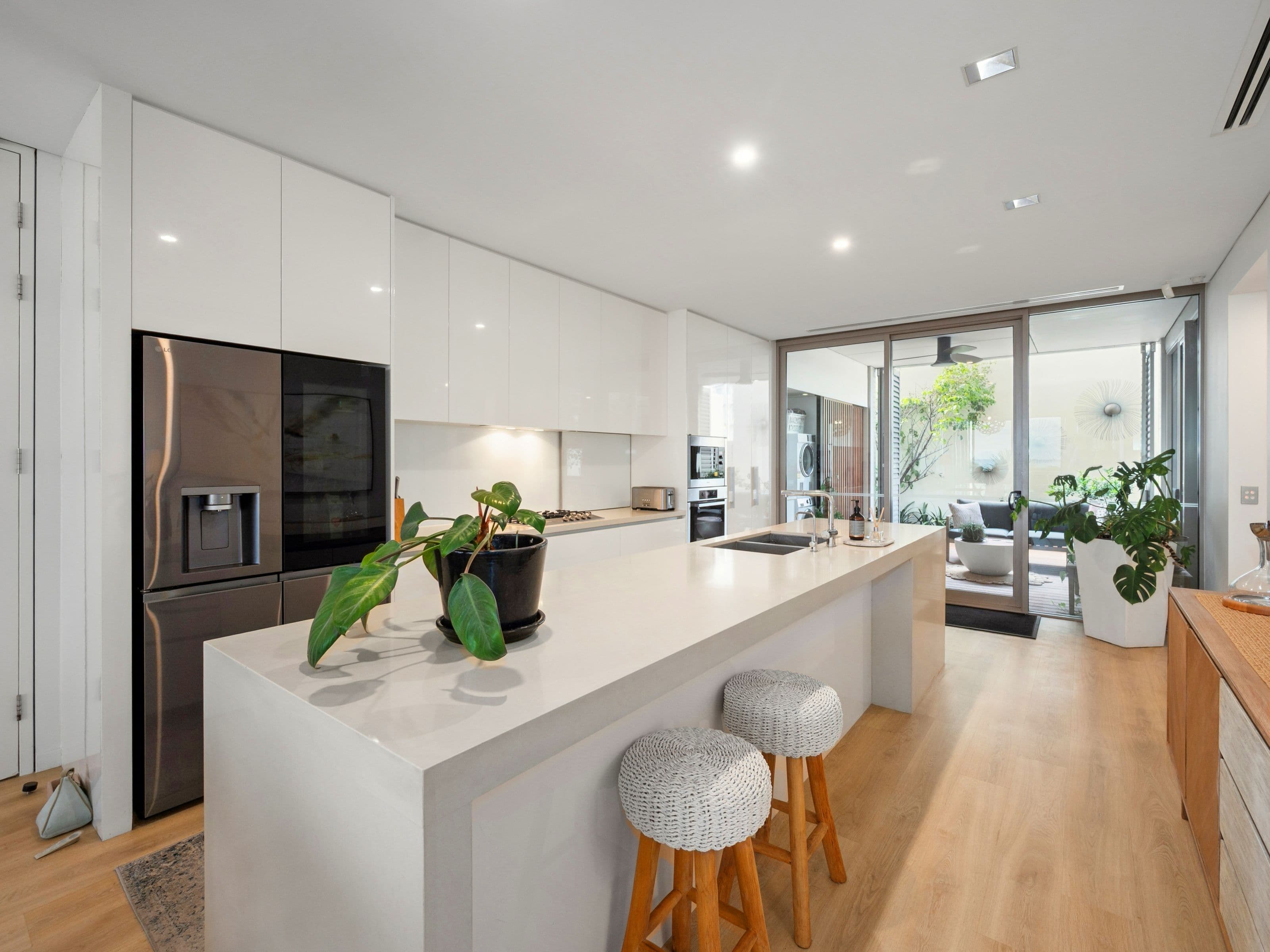 4/21 Ocean Drive, North Coogee WA 6163, North Coogee - Thumbnail 5