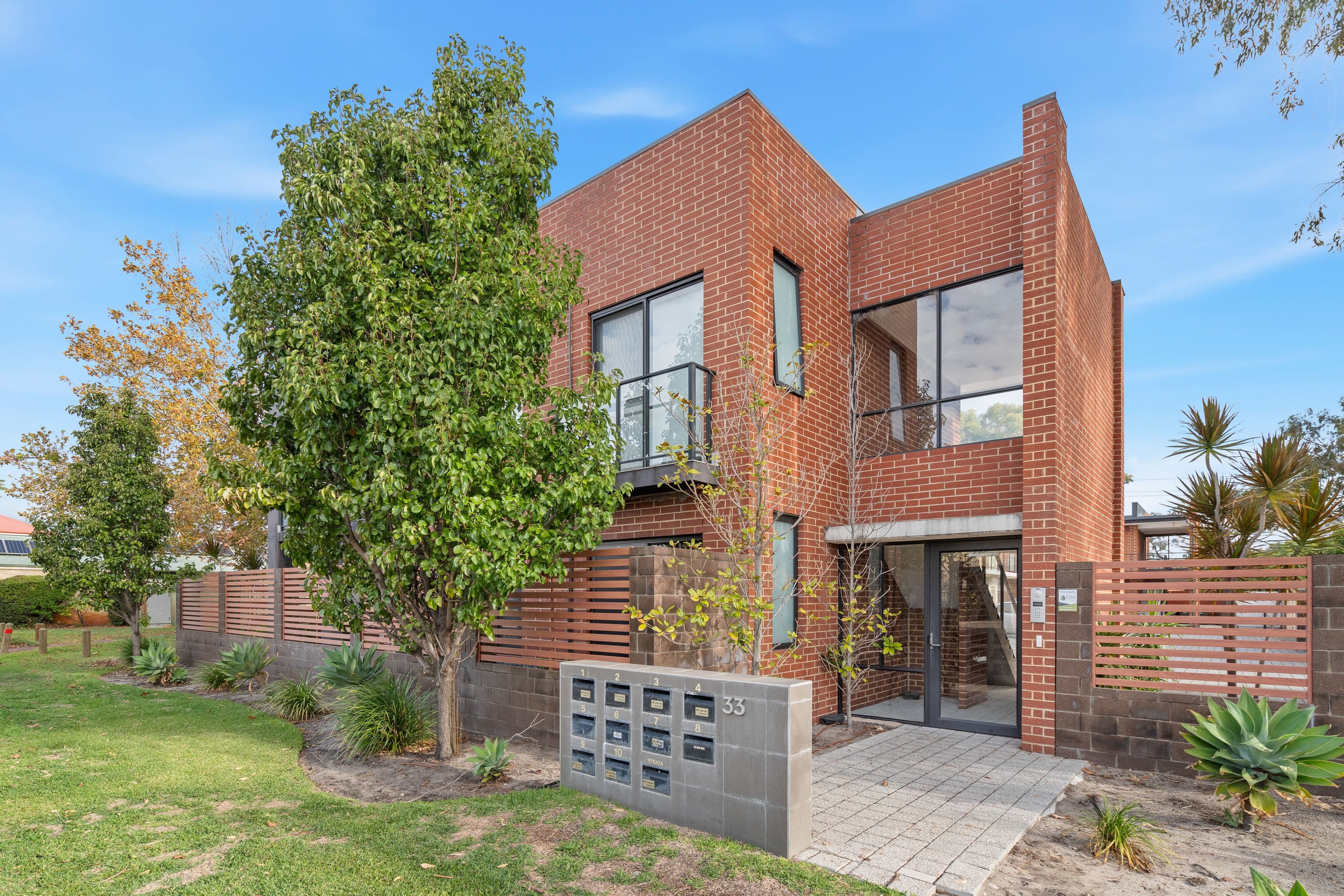 9/33 Mozart Mews, Rivervale WA 6103, Rivervale - Image 1