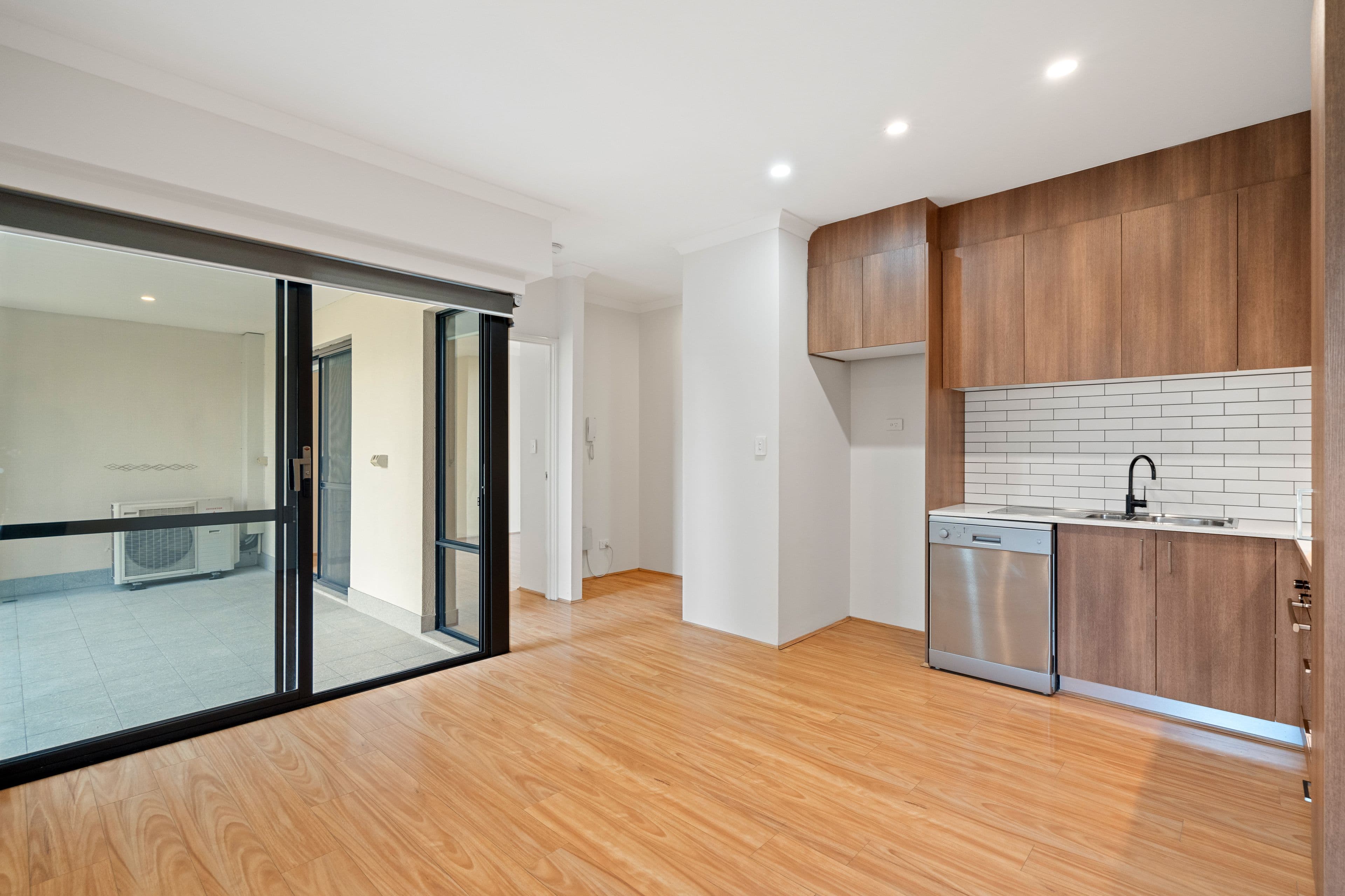9/33 Mozart Mews, Rivervale WA 6103, Rivervale - Thumbnail 6