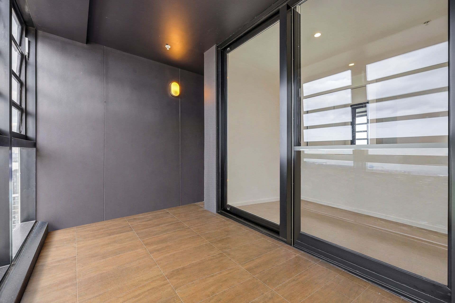 3206/850 Whitehorse Road, Box Hill VIC 3128, Box Hill - Thumbnail 7