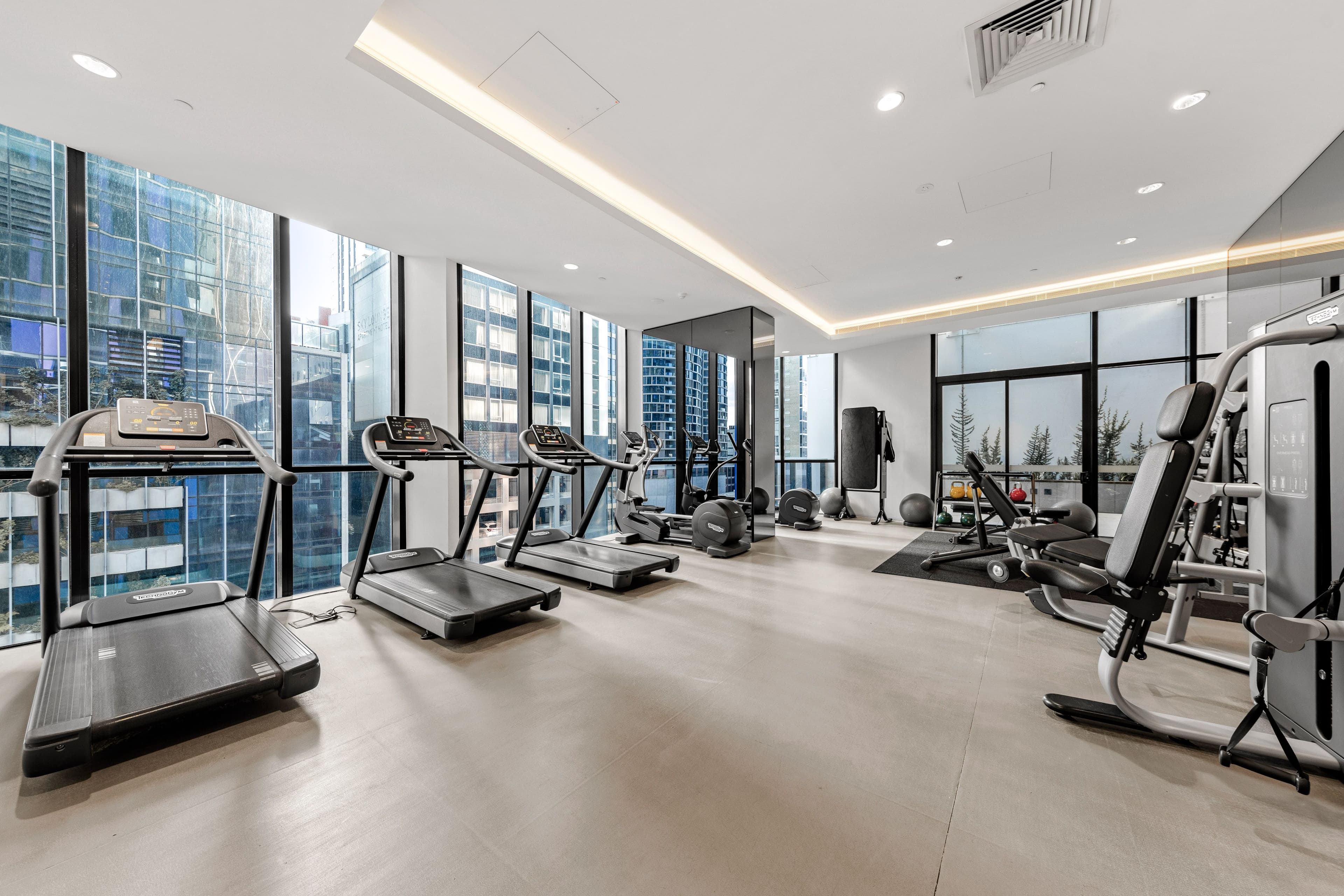 6303/442 Elizabeth Street, Melbourne VIC 3000, Melbourne - Thumbnail 5