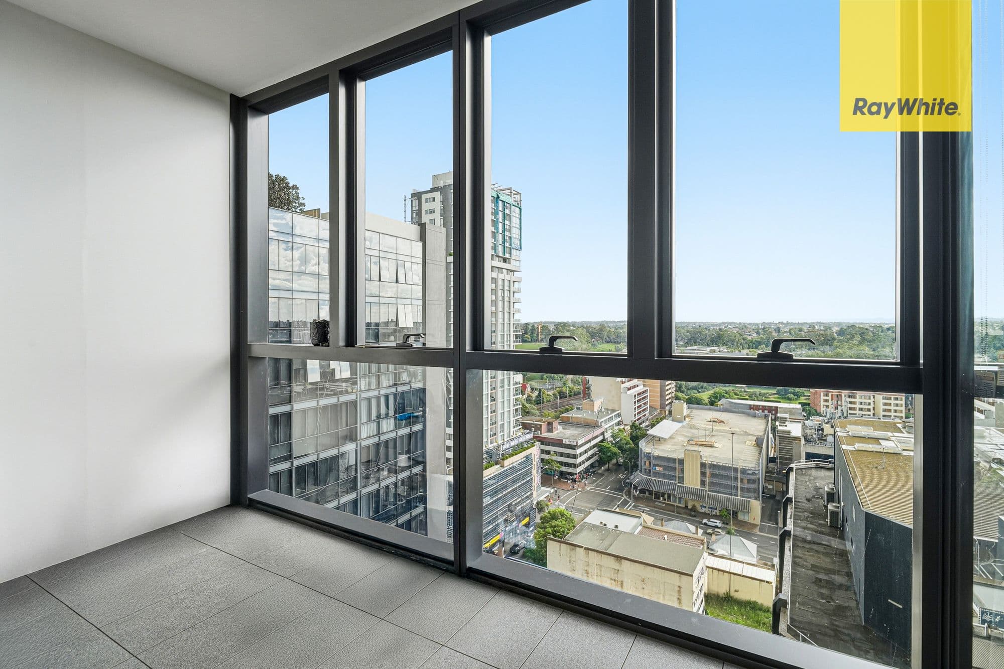 1601/45 Macquarie Street, Parramatta NSW 2150, Parramatta - Thumbnail 2