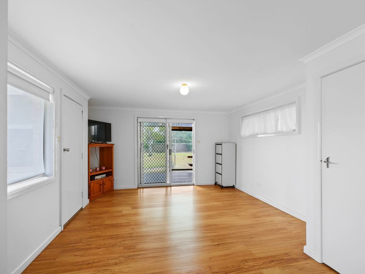 37 Scott Street, Heywood, VIC, Heywood - Thumbnail 5