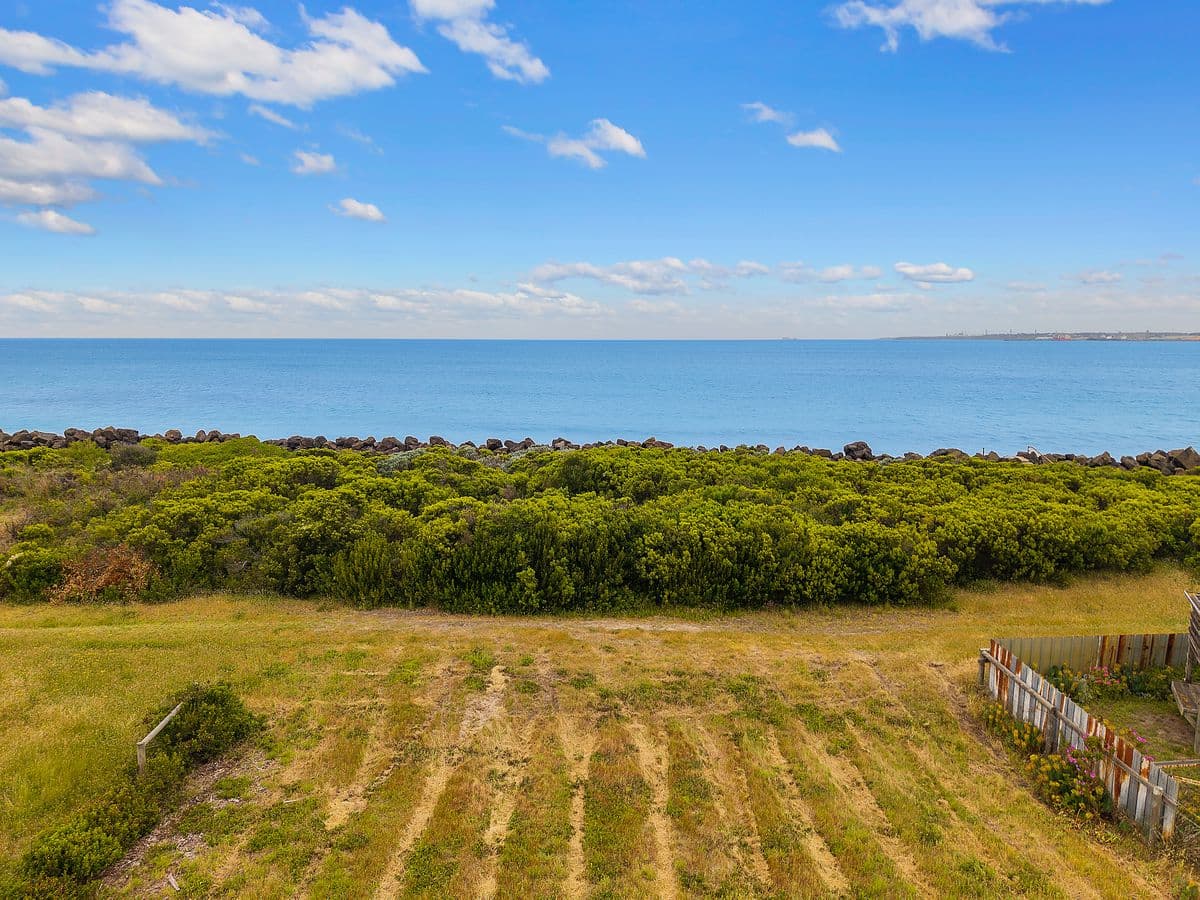 304 Dutton Way, Portland, VIC, Portland - Thumbnail 3