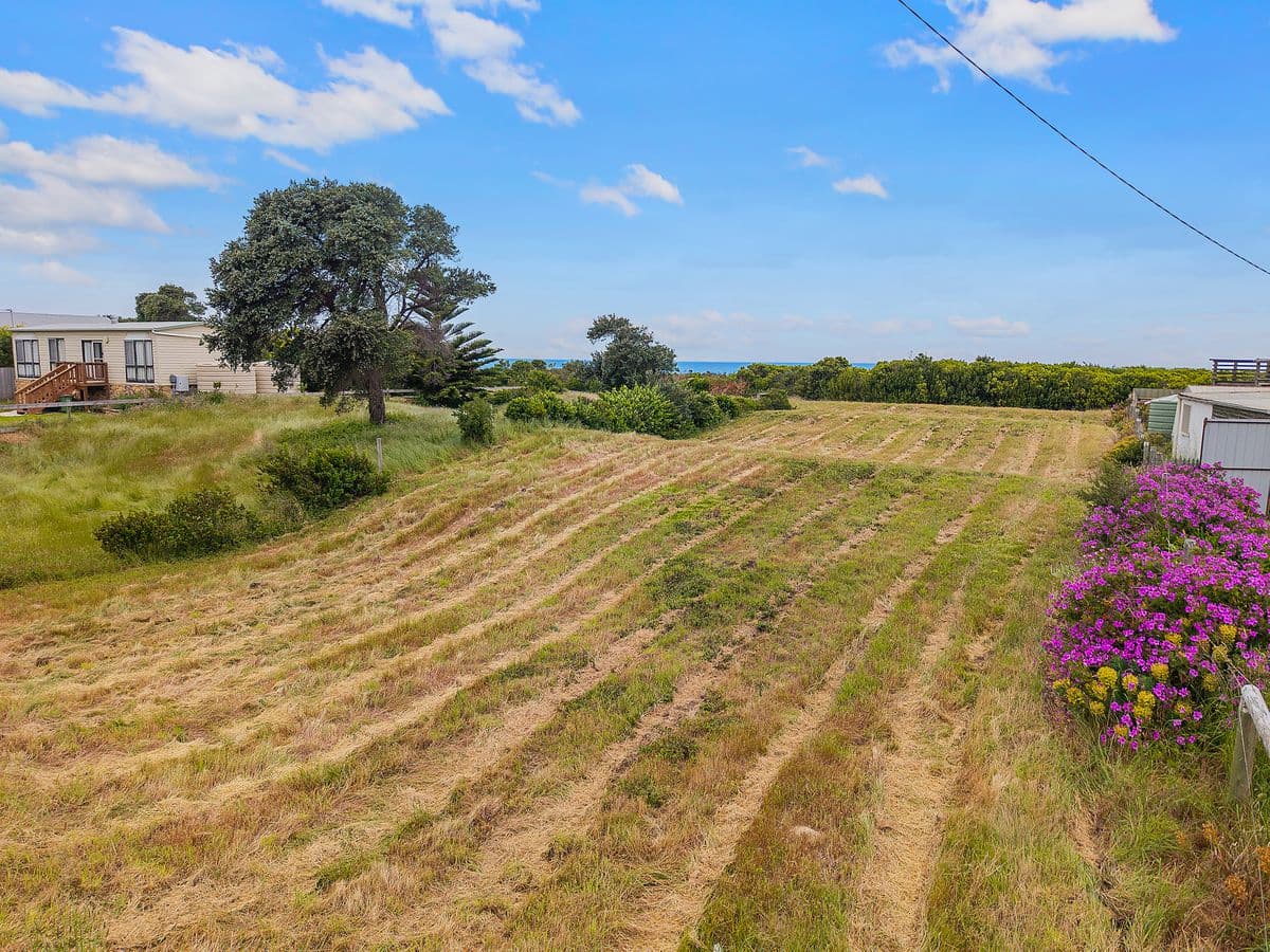 304 Dutton Way, Portland, VIC, Portland - Thumbnail 4