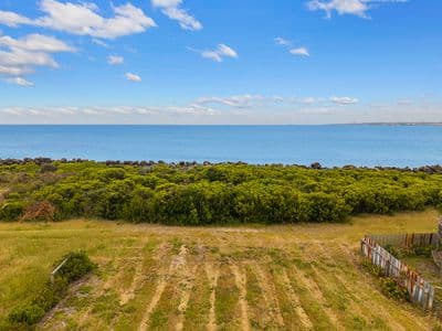 304 Dutton Way, Portland, VIC, Portland - Thumbnail 8