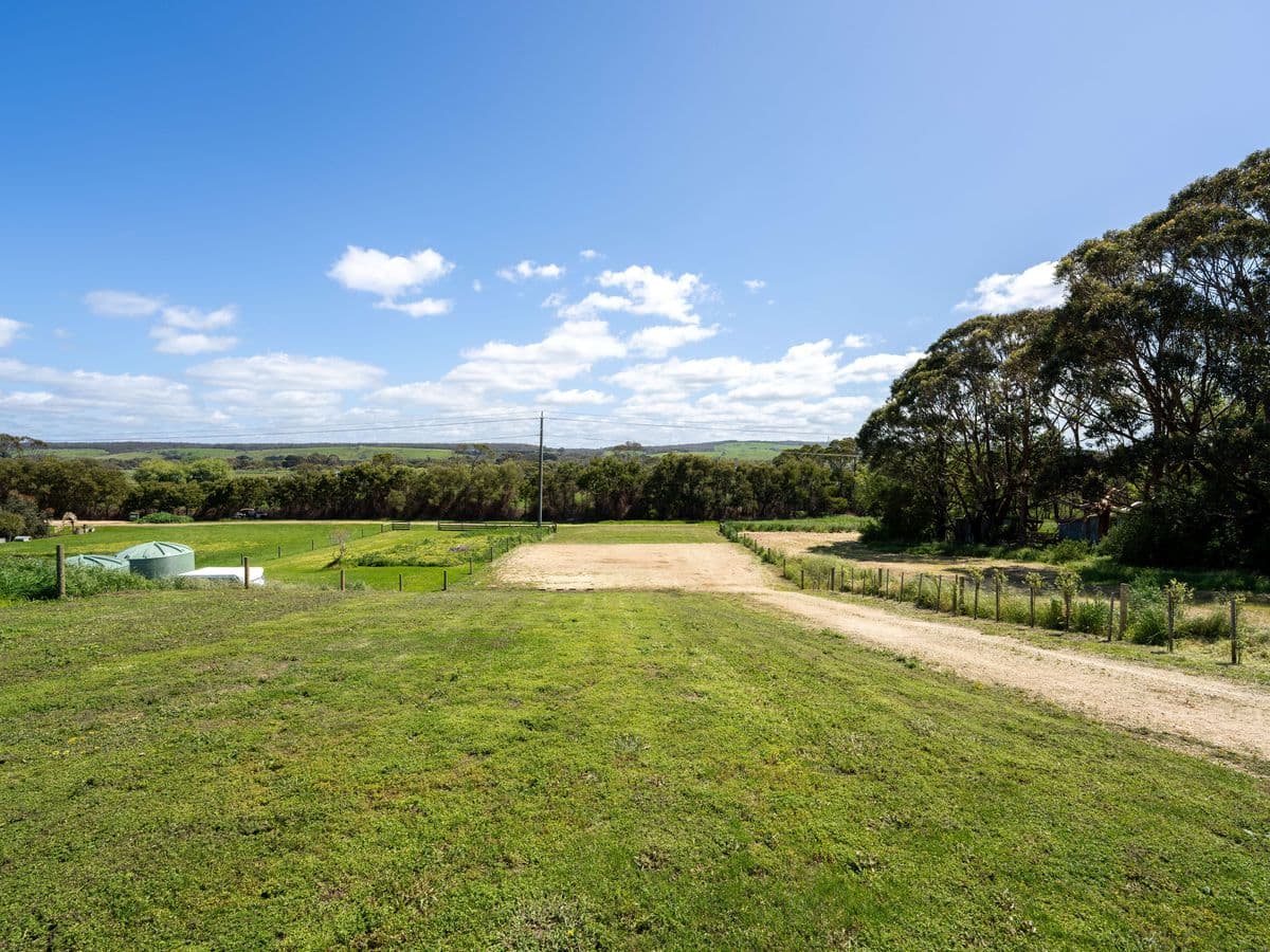 130 Windham Street, Narrawong, VIC, Narrawong - Thumbnail 5