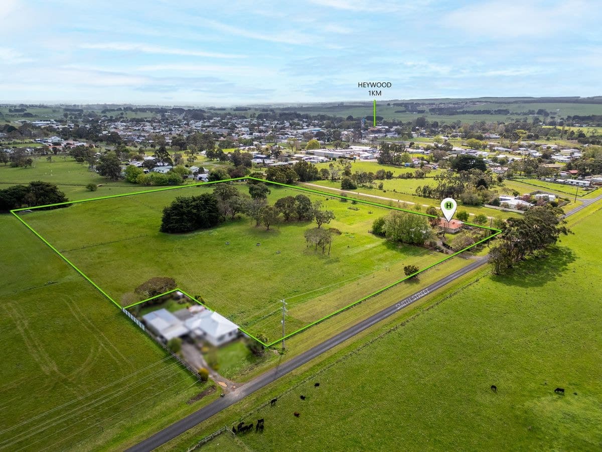 26 Smith Street, Heywood, VIC, Heywood - Thumbnail 2
