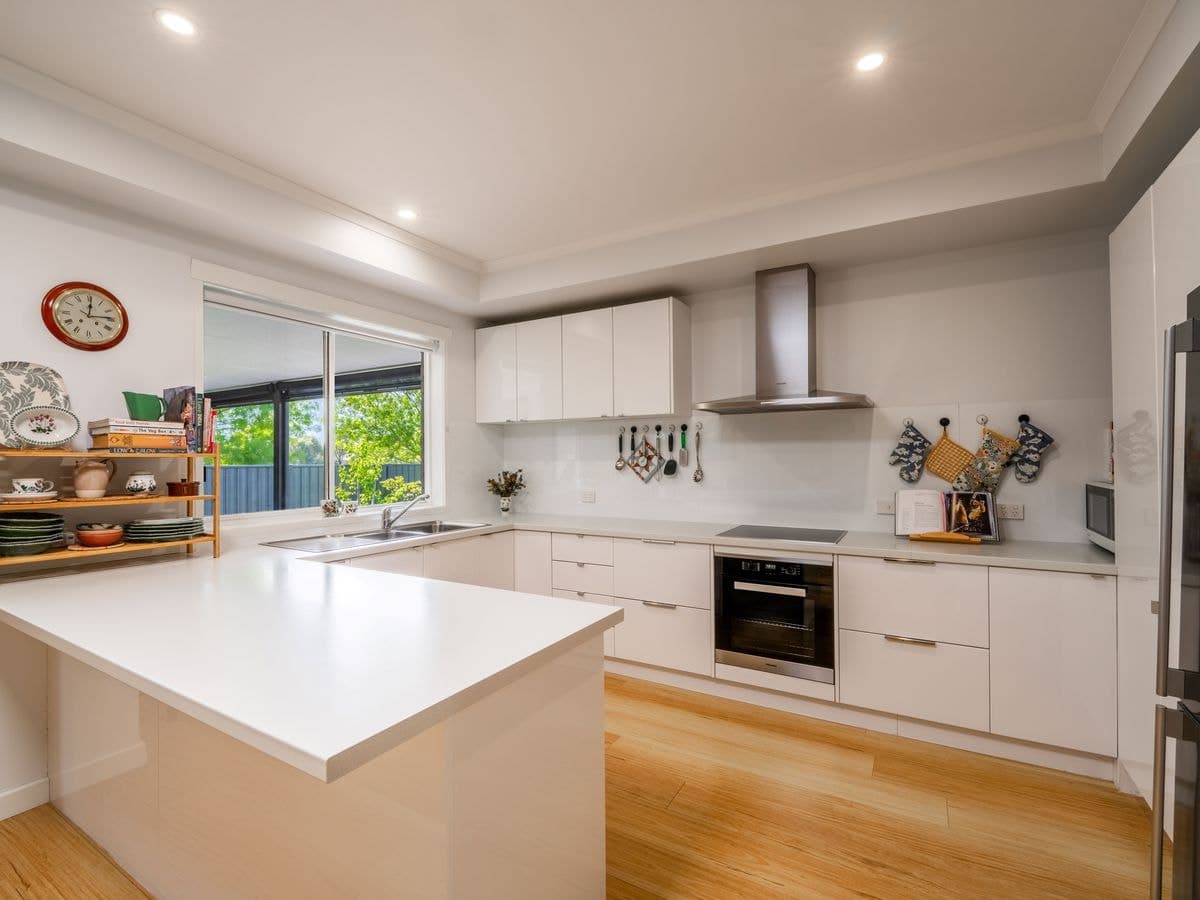 26 Smith Street, Heywood, VIC, Heywood - Thumbnail 4
