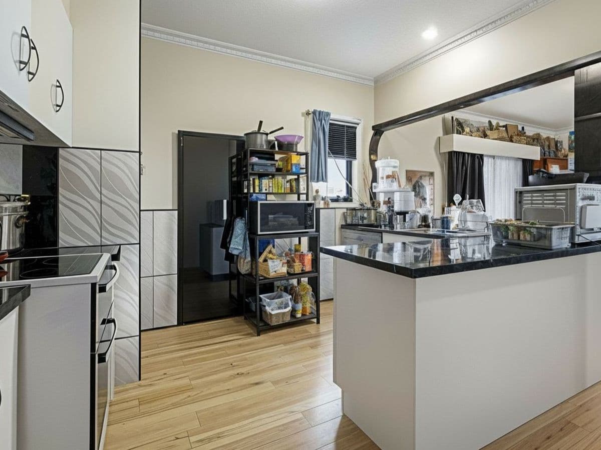 30 Calvert Street, Portland, VIC, Portland - Thumbnail 2