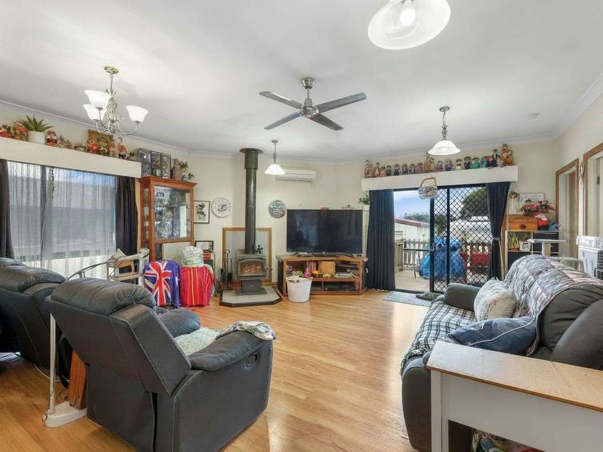 30 Calvert Street, Portland, VIC, Portland - Thumbnail 4