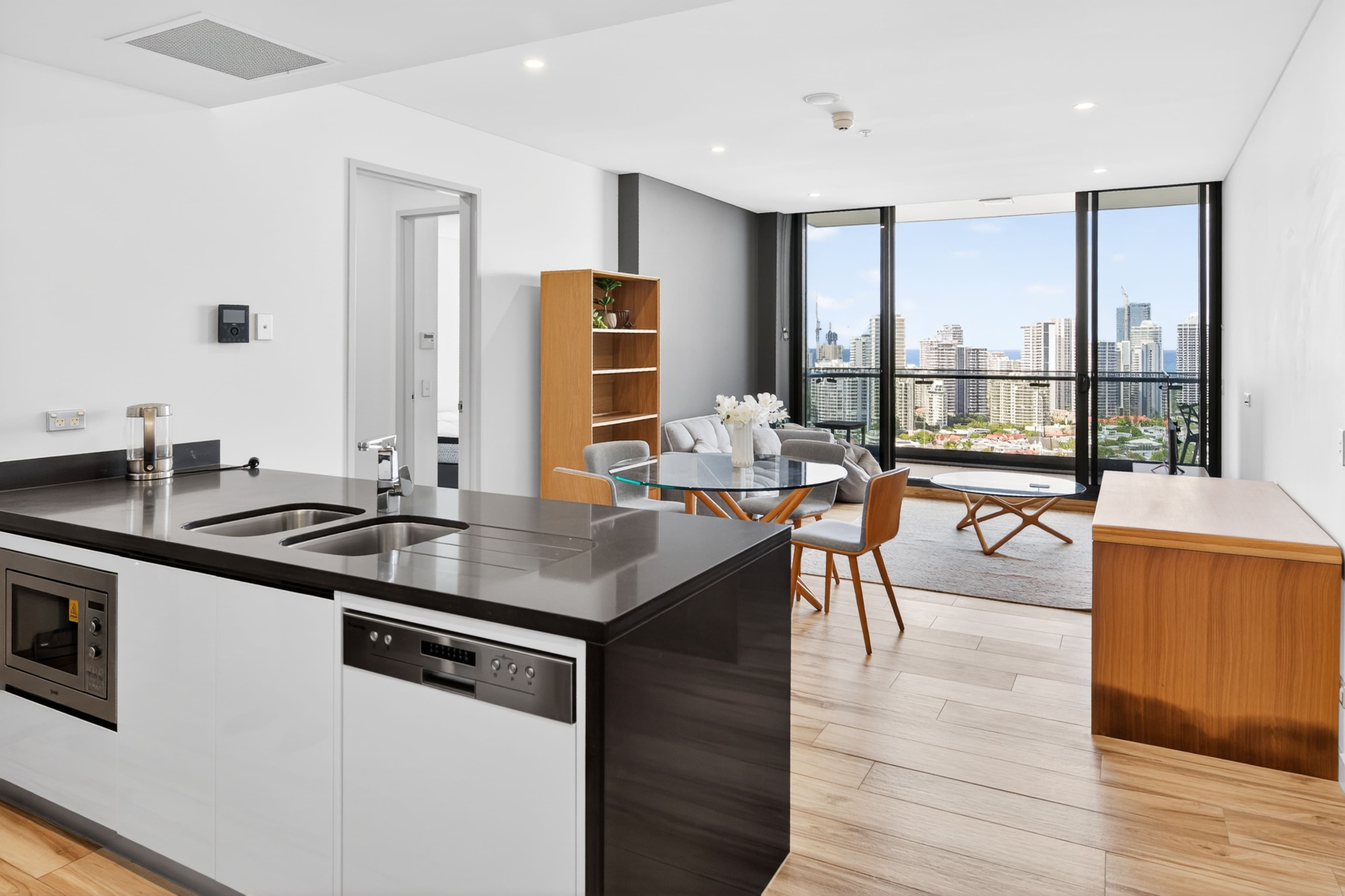 2510/2 Como Crescent, Southport QLD 4215, Southport - Thumbnail 7