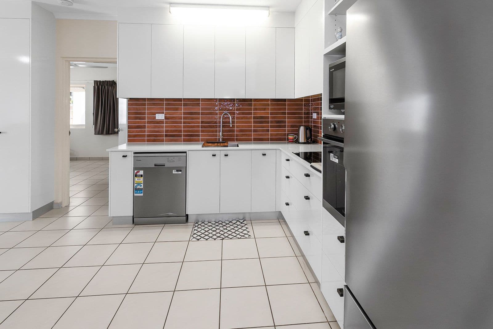 27/3 Cardona Court, DARWIN CITY NT 0800, Darwin City - Thumbnail 2