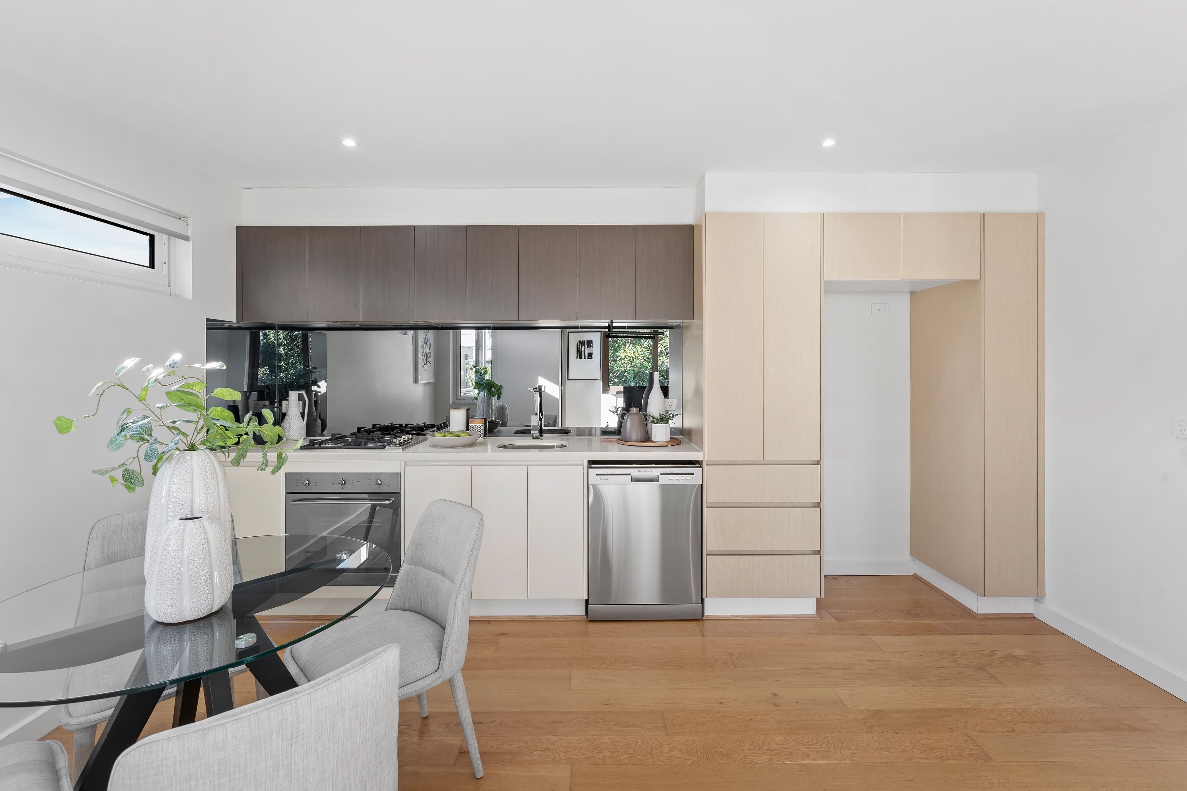 2/2C Walsh Street, Ormond VIC 3204, Ormond - Thumbnail 4