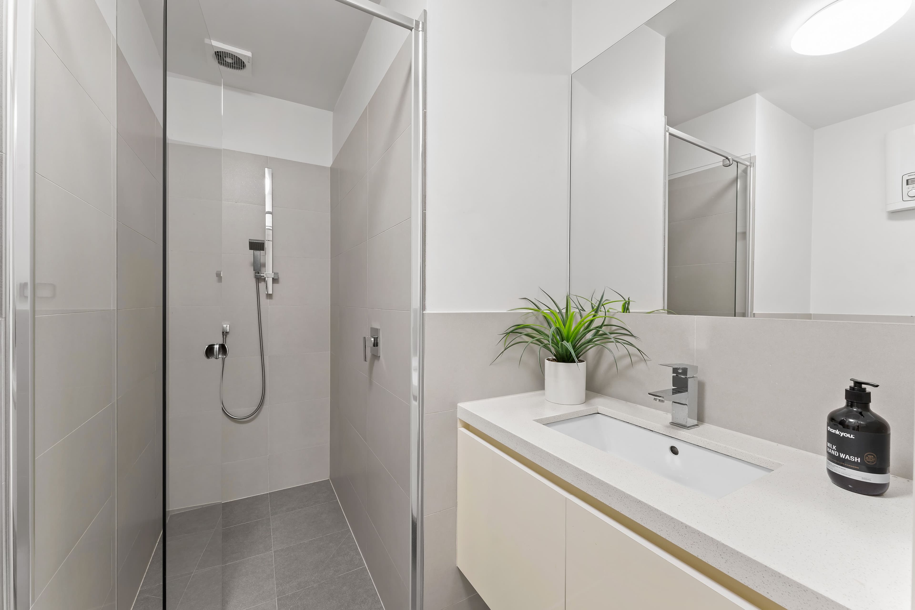 2/2C Walsh Street, Ormond VIC 3204, Ormond - Thumbnail 6