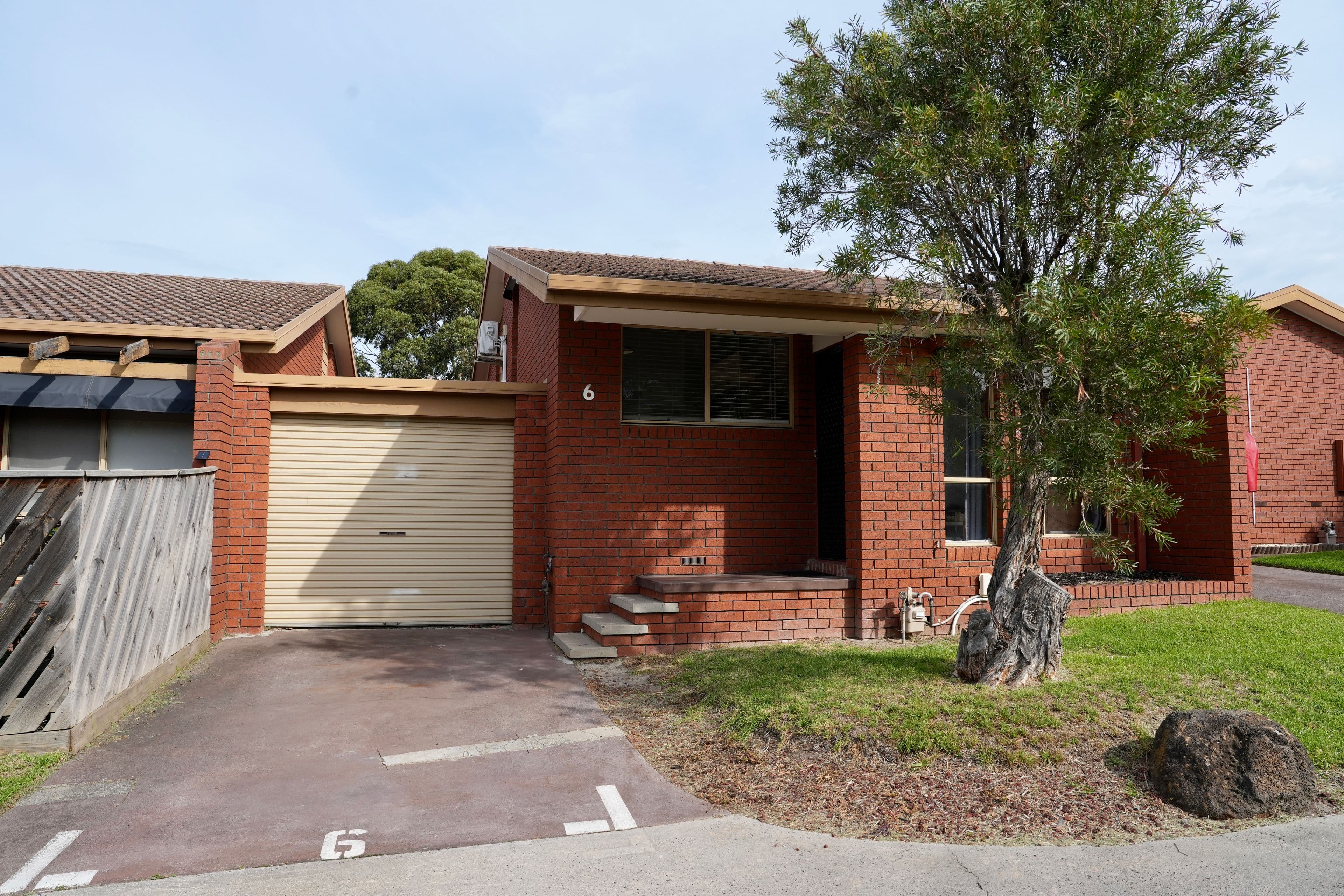 6/11 Hannah Street, Cheltenham VIC 3192, Cheltenham - Thumbnail 2