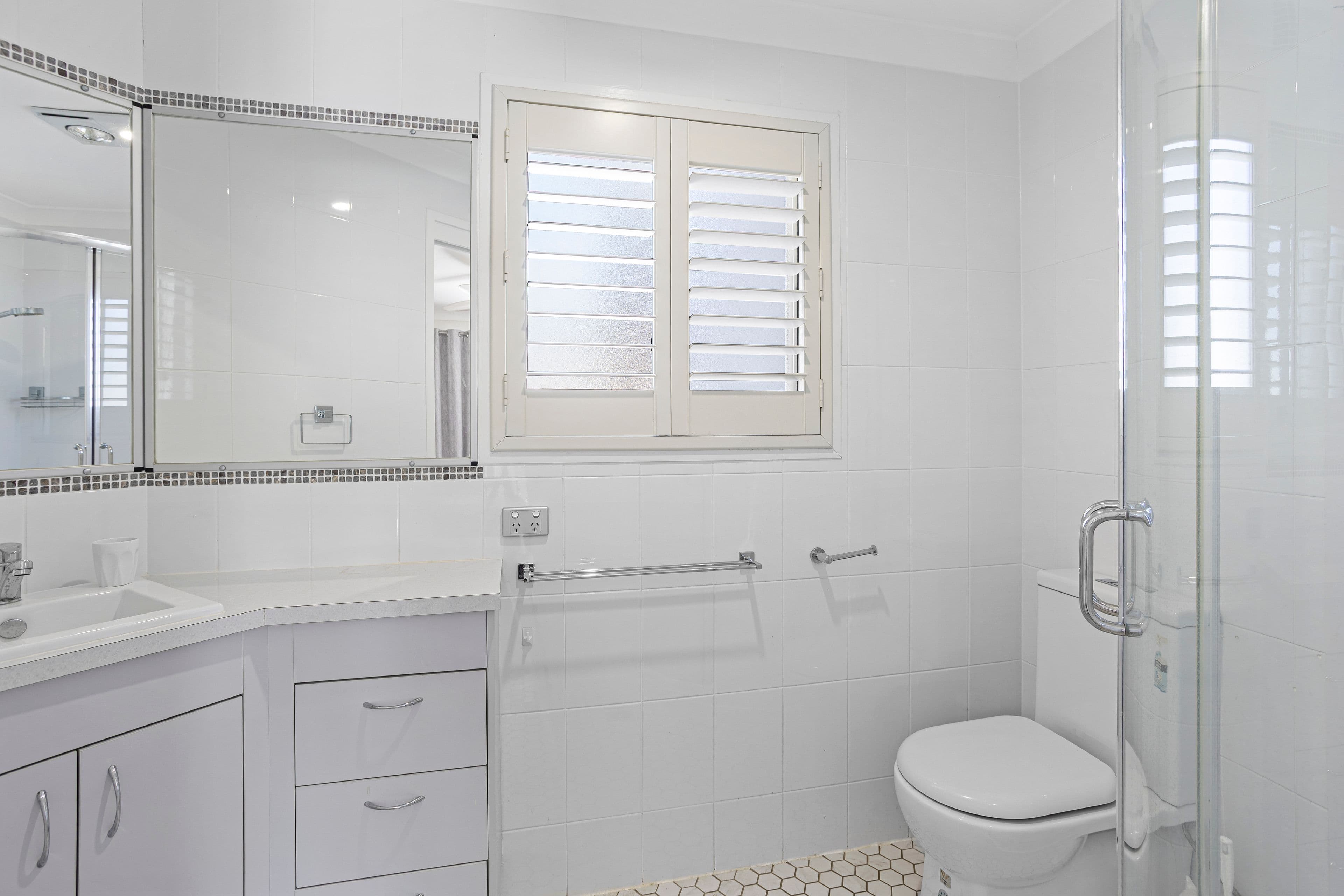 1/17 Shields Street, Redcliffe QLD 4020, Redcliffe - Thumbnail 7