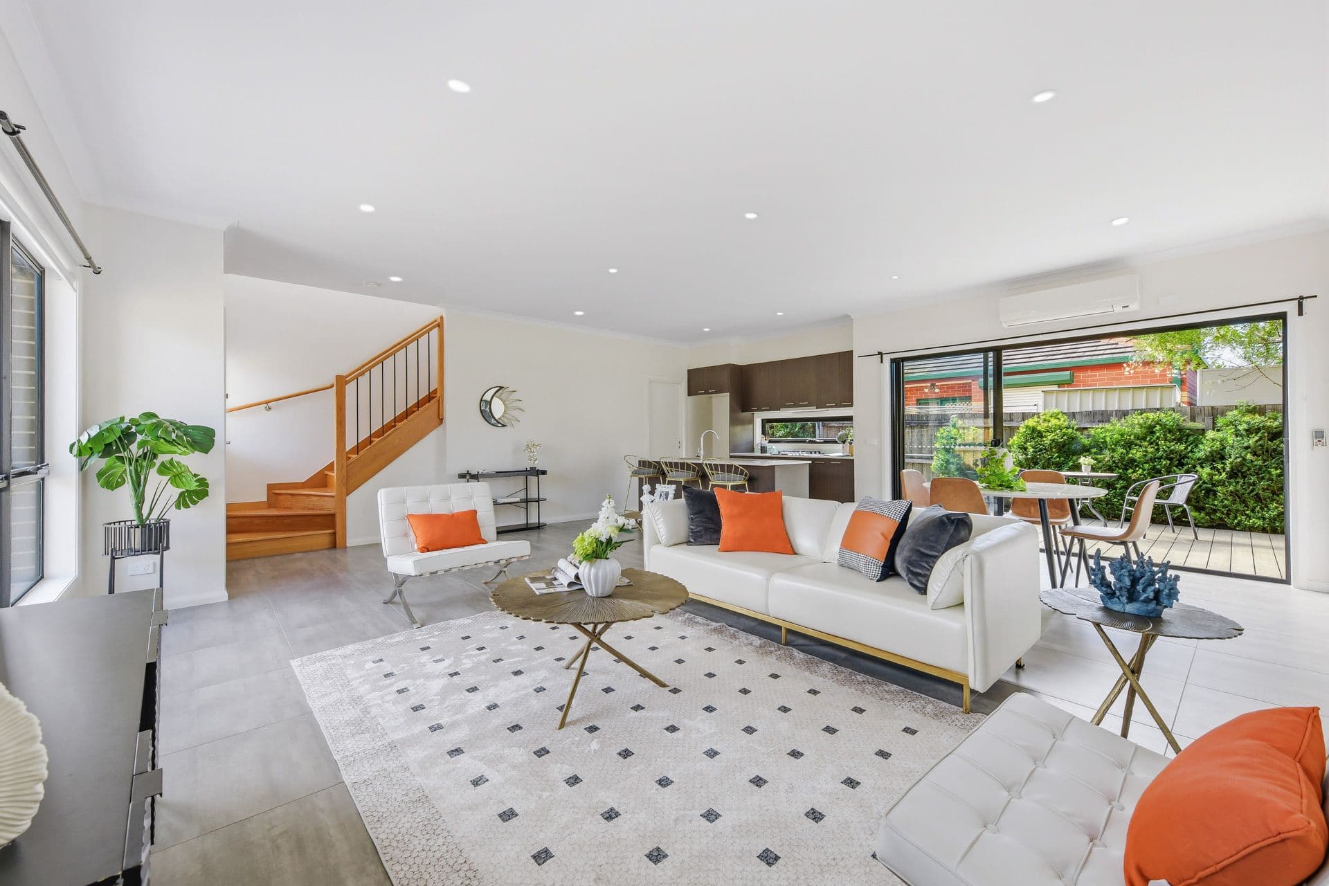 2/74 Melbourne Avenue, Glenroy VIC 3046, Glenroy - Thumbnail 2