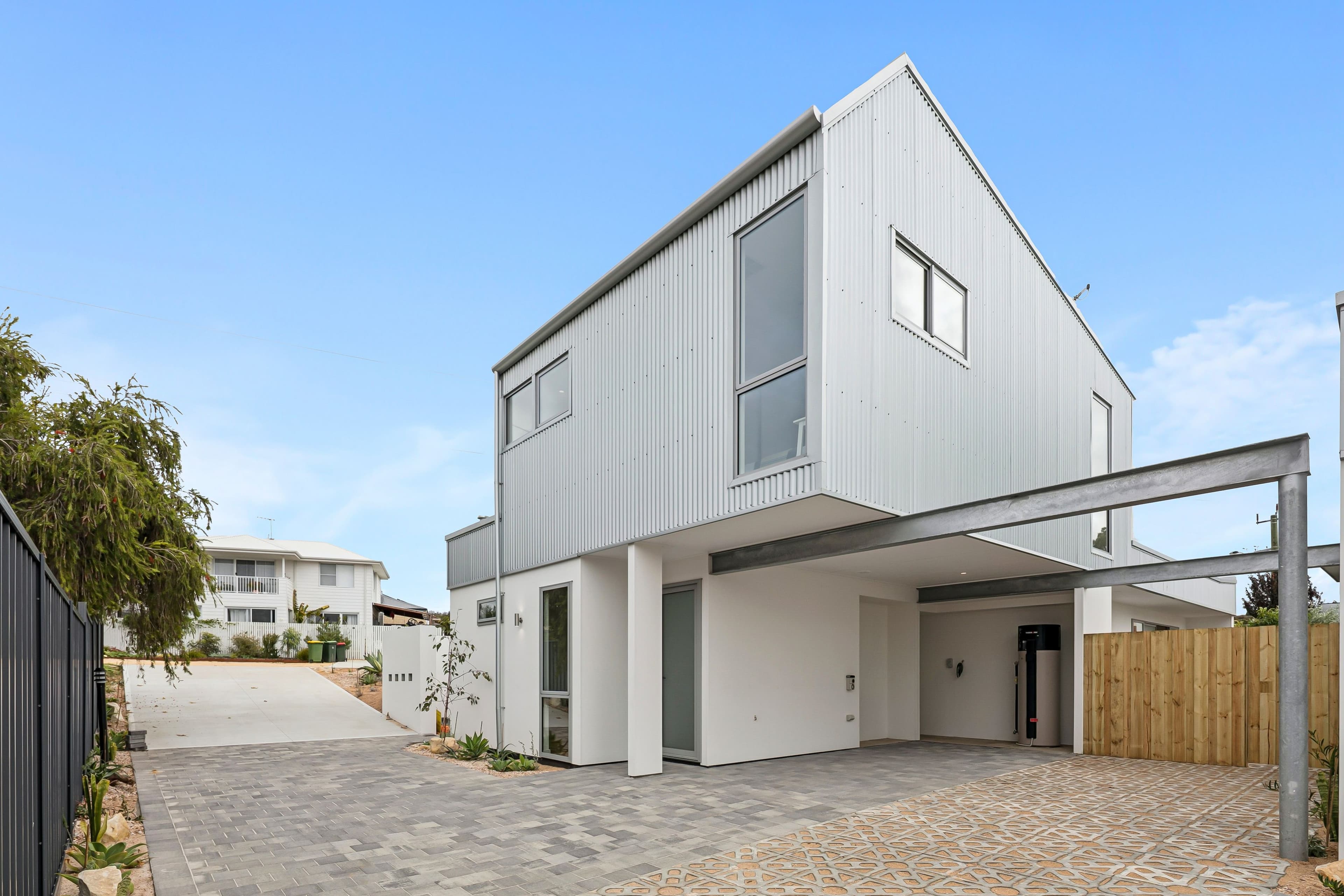 18 Davilak Avenue, Hamilton Hill WA 6163, Hamilton Hill - Image 1